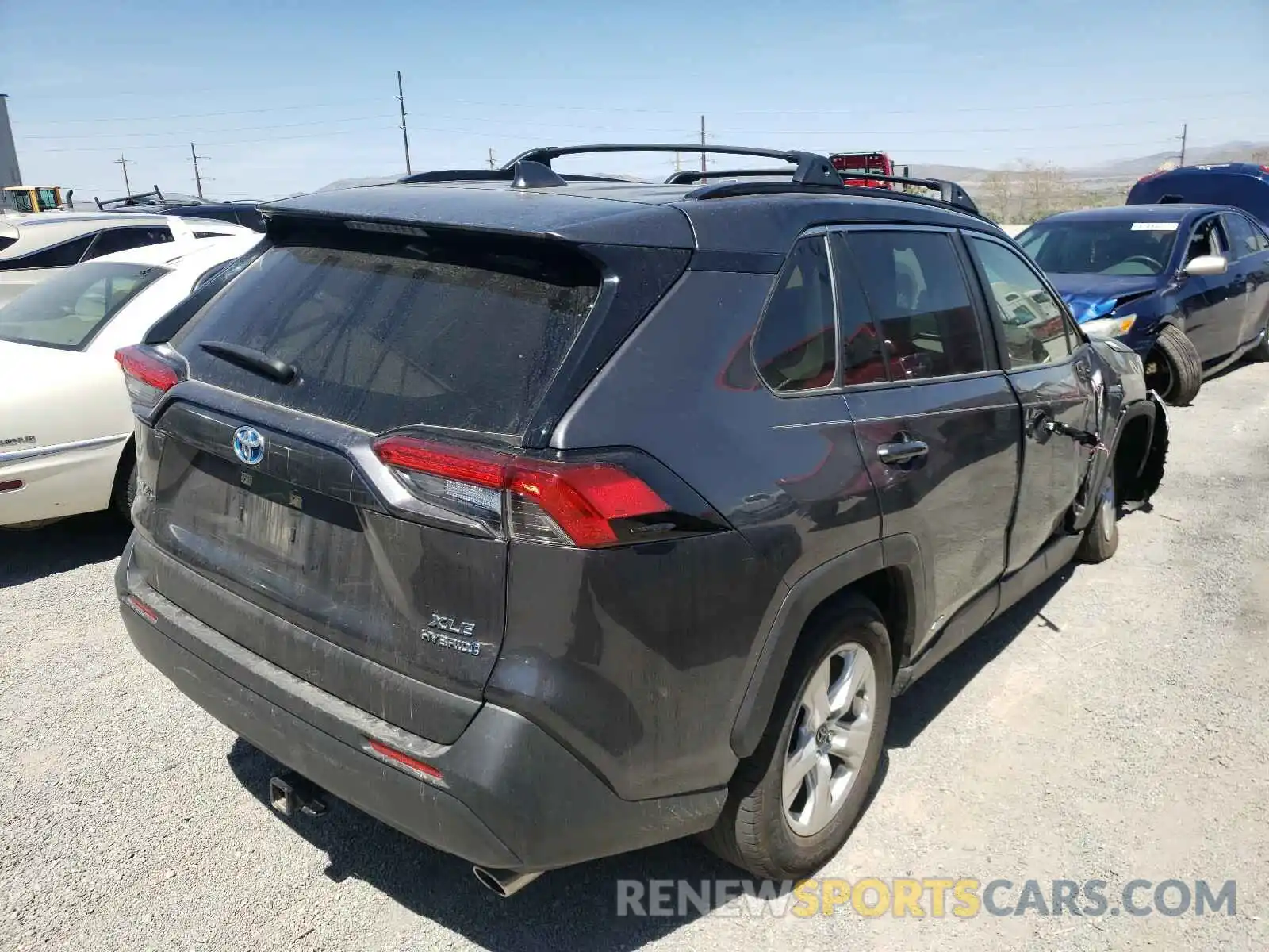 4 Photograph of a damaged car JTMRWRFV1KJ005962 TOYOTA RAV4 2019