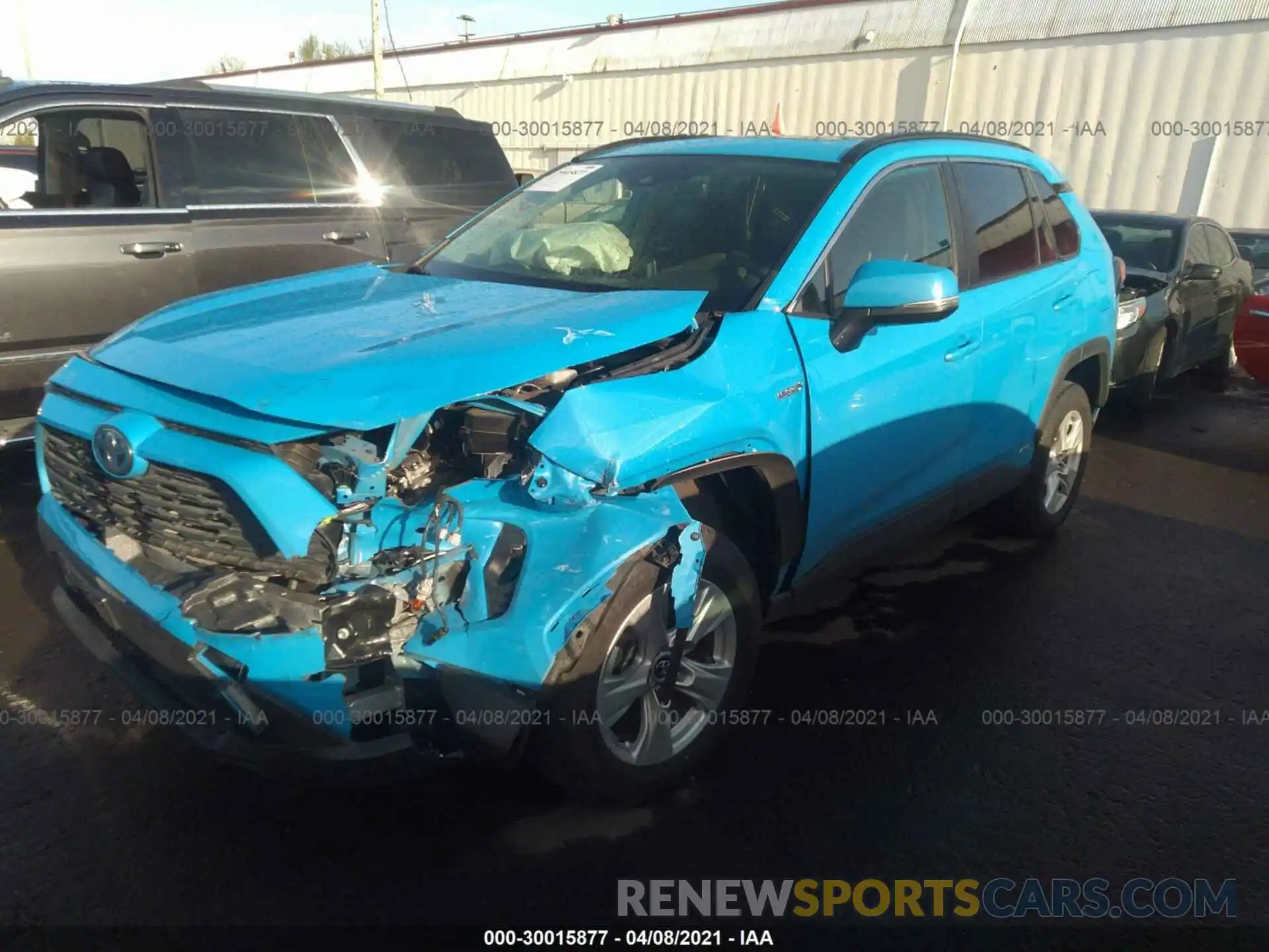2 Фотография поврежденного автомобиля JTMRWRFV2KD012031 TOYOTA RAV4 2019