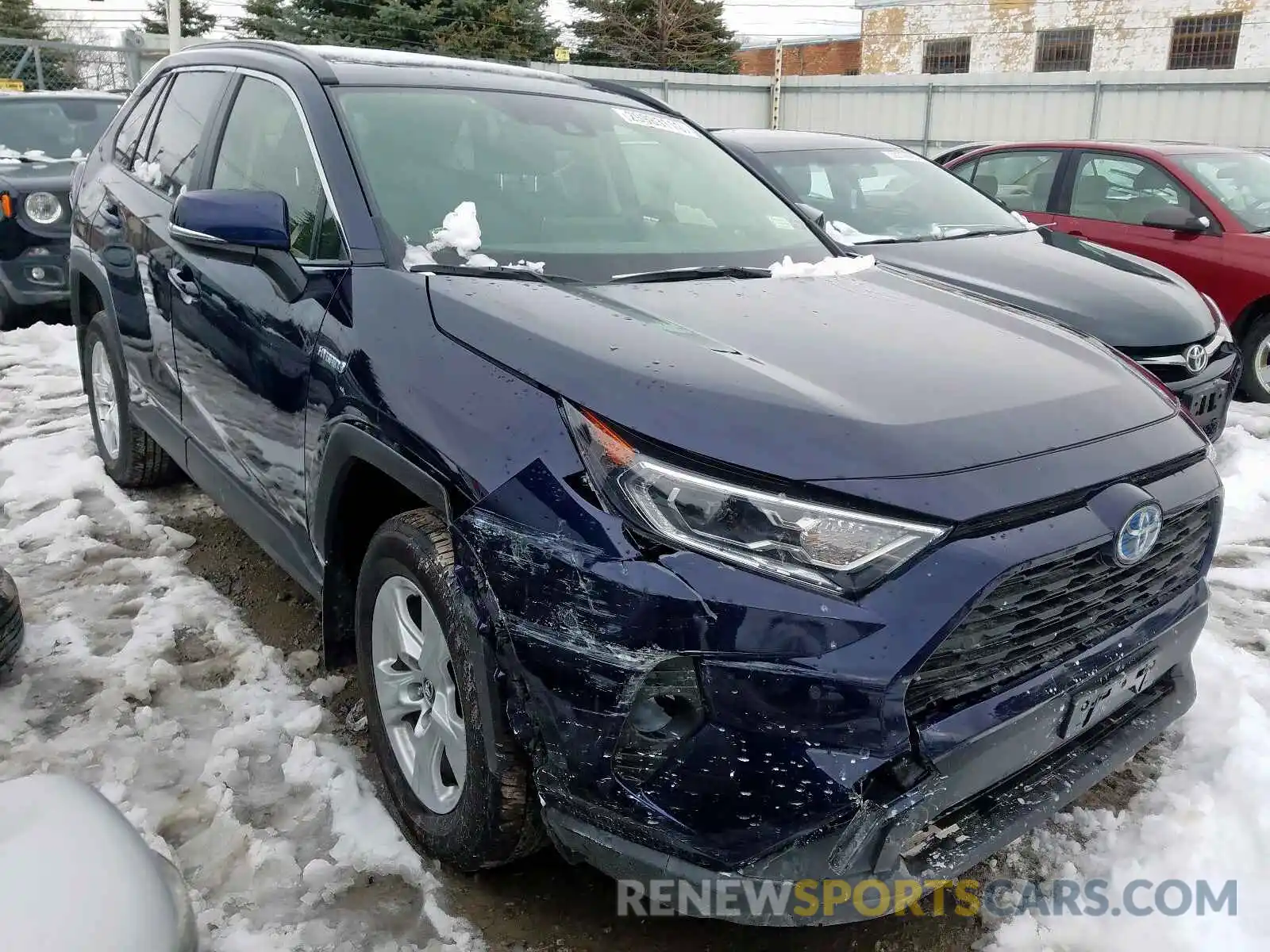 1 Photograph of a damaged car JTMRWRFV2KD015933 TOYOTA RAV4 2019