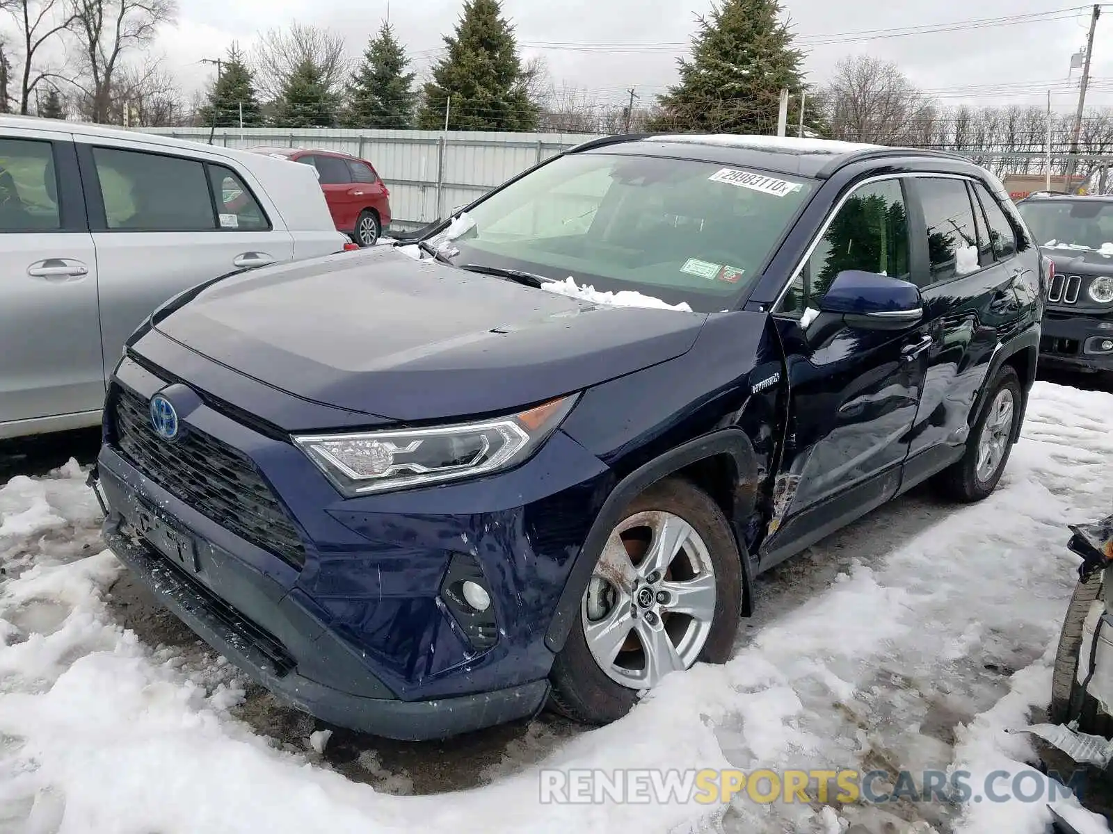 2 Фотография поврежденного автомобиля JTMRWRFV2KD015933 TOYOTA RAV4 2019