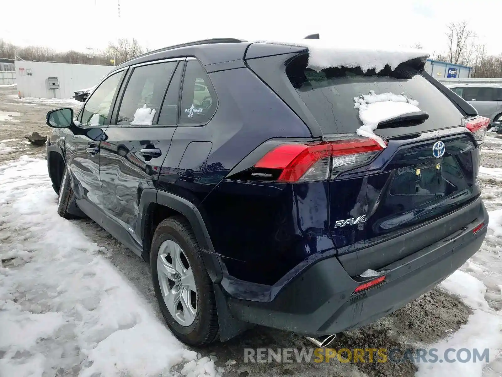 3 Photograph of a damaged car JTMRWRFV2KD015933 TOYOTA RAV4 2019