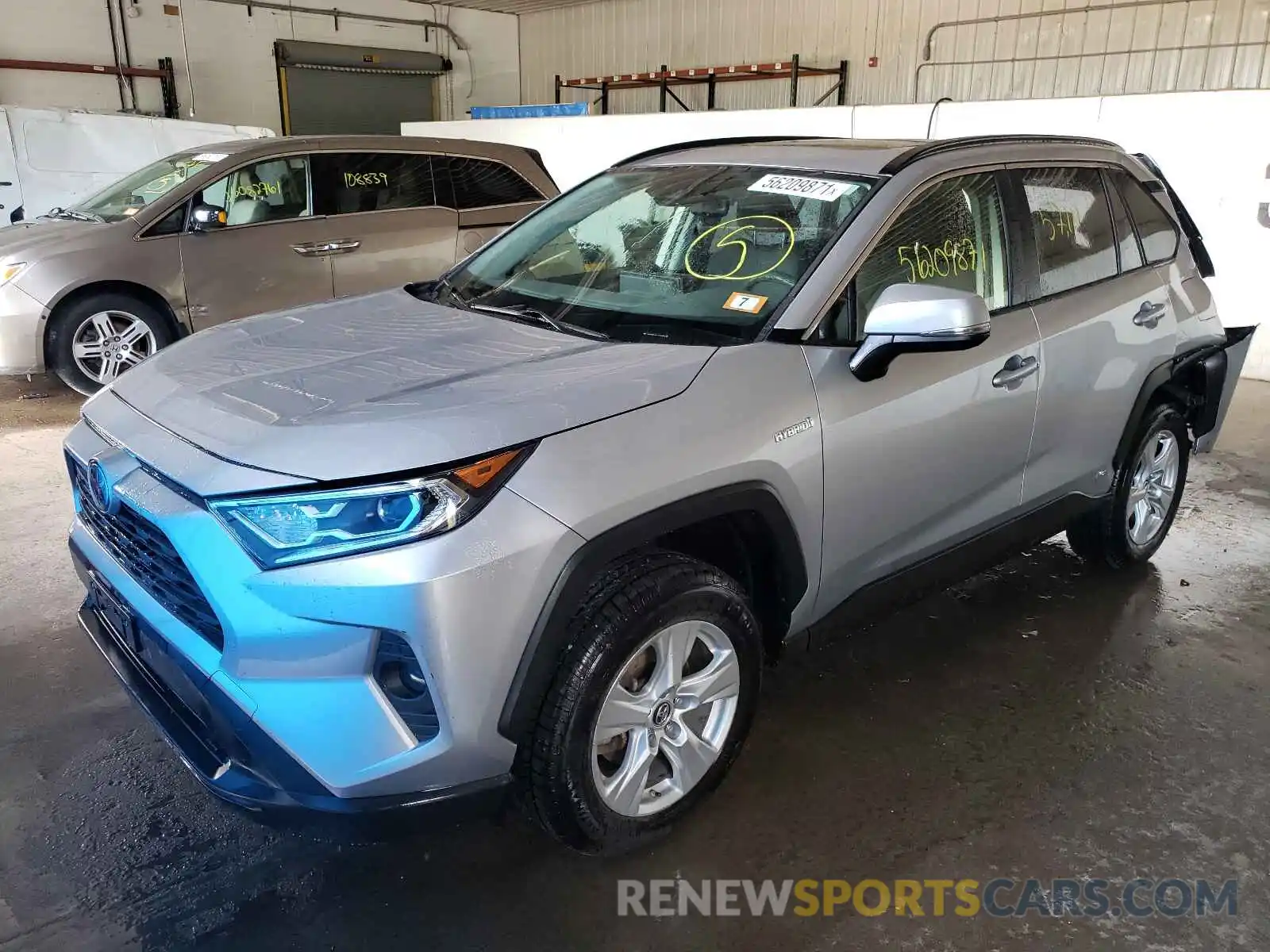 2 Photograph of a damaged car JTMRWRFV2KJ019885 TOYOTA RAV4 2019