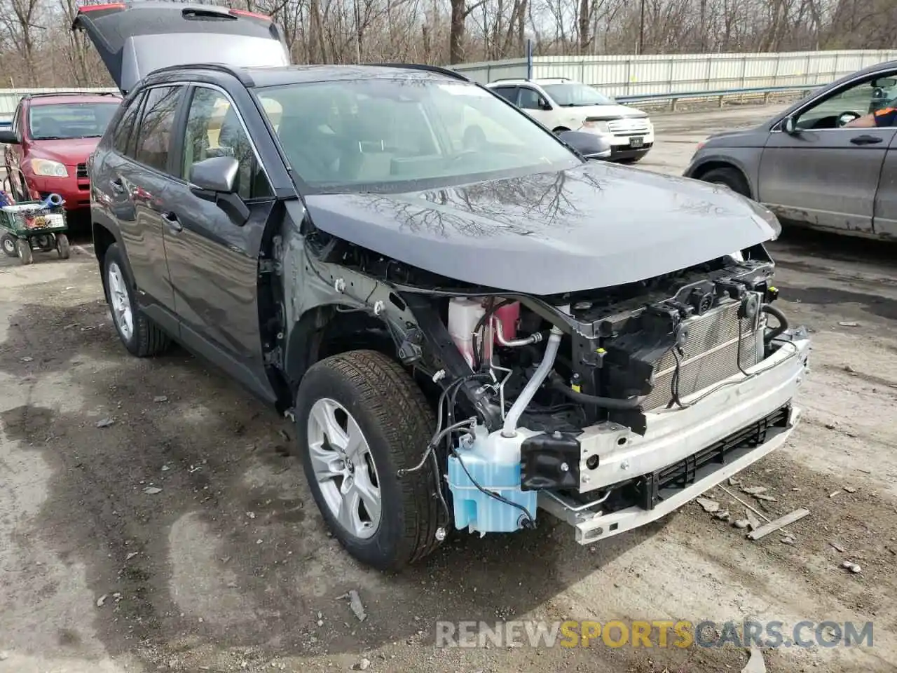 1 Photograph of a damaged car JTMRWRFV3KD008098 TOYOTA RAV4 2019