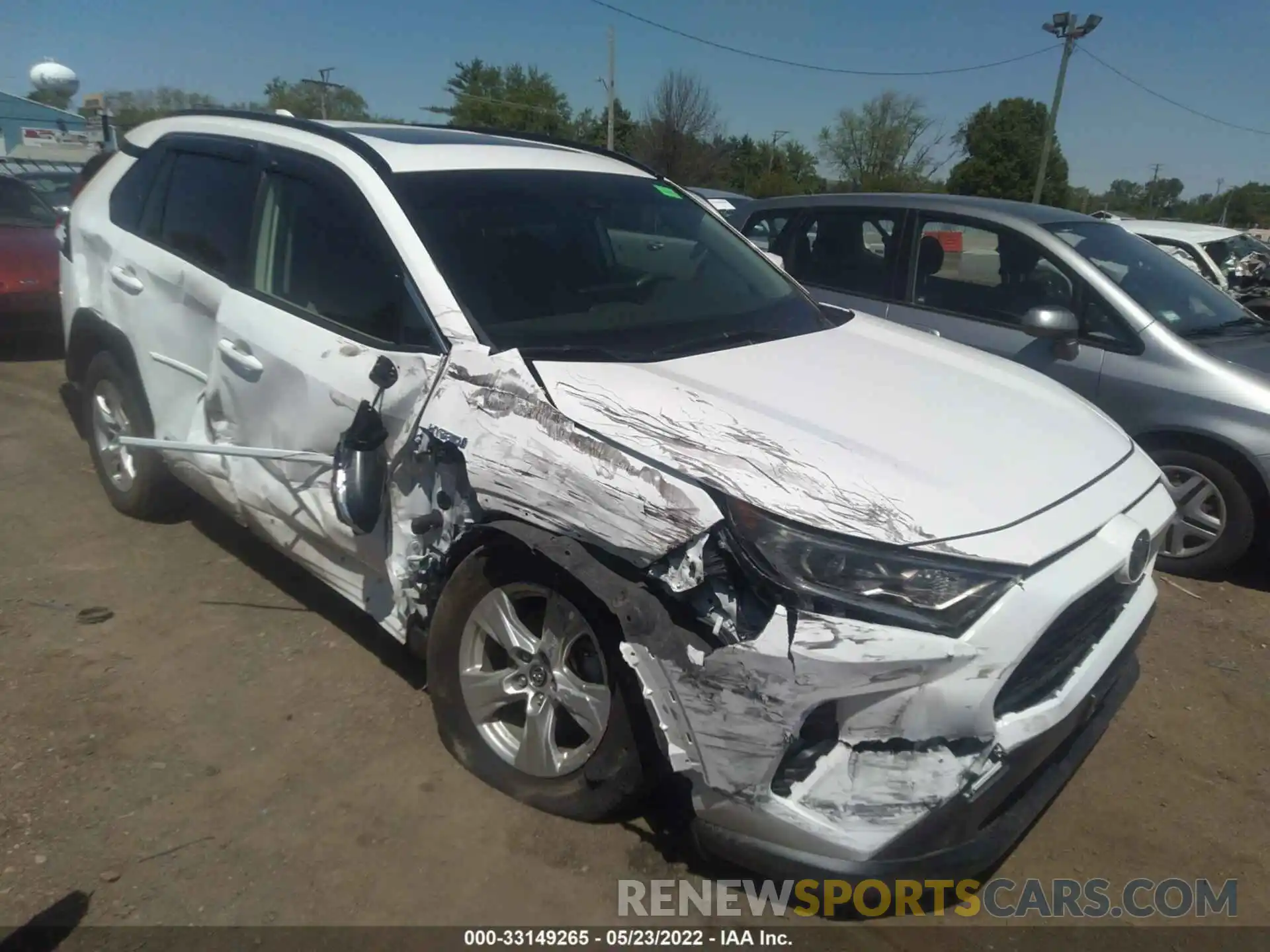 1 Photograph of a damaged car JTMRWRFV3KD010191 TOYOTA RAV4 2019