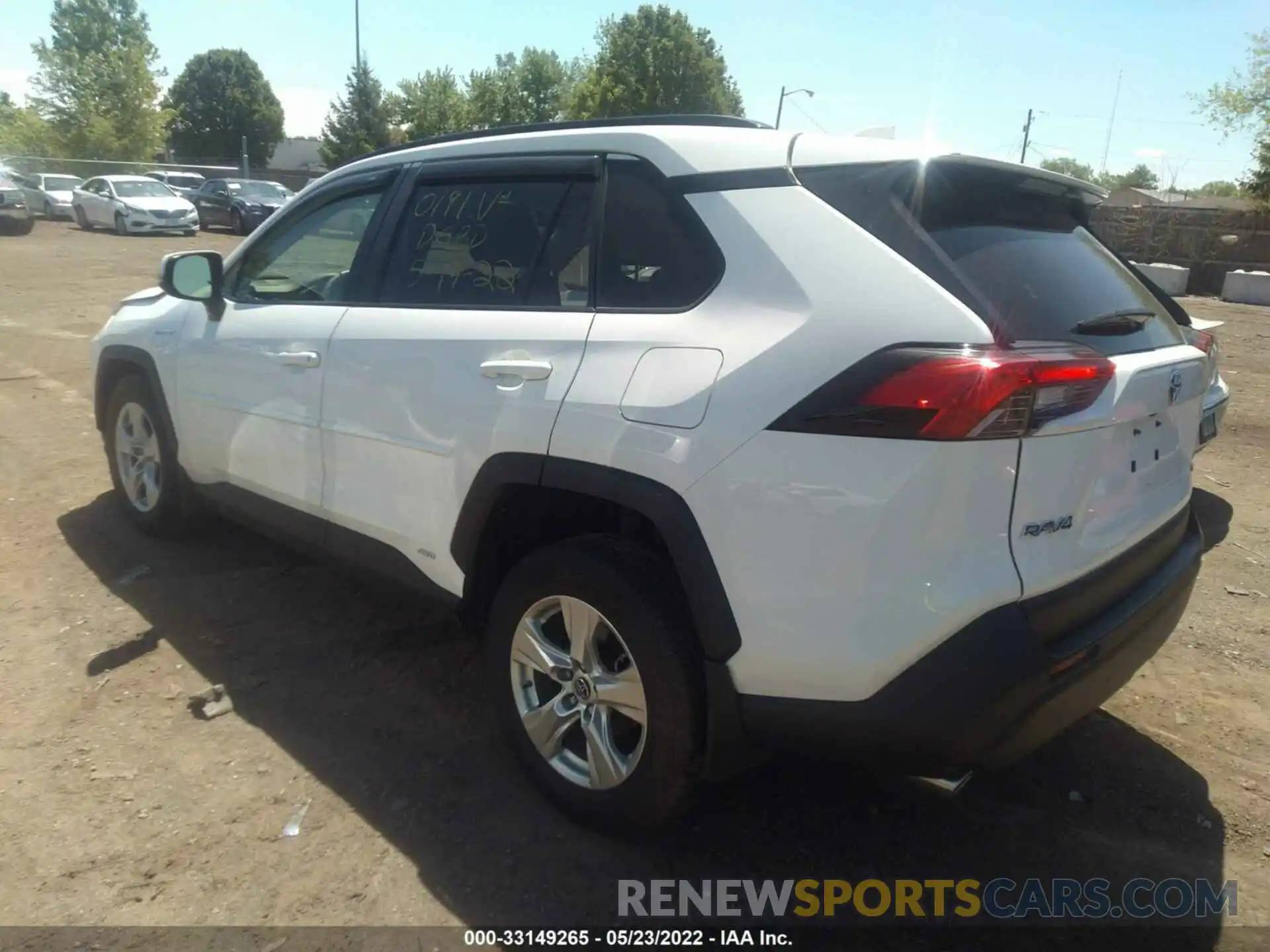 3 Photograph of a damaged car JTMRWRFV3KD010191 TOYOTA RAV4 2019