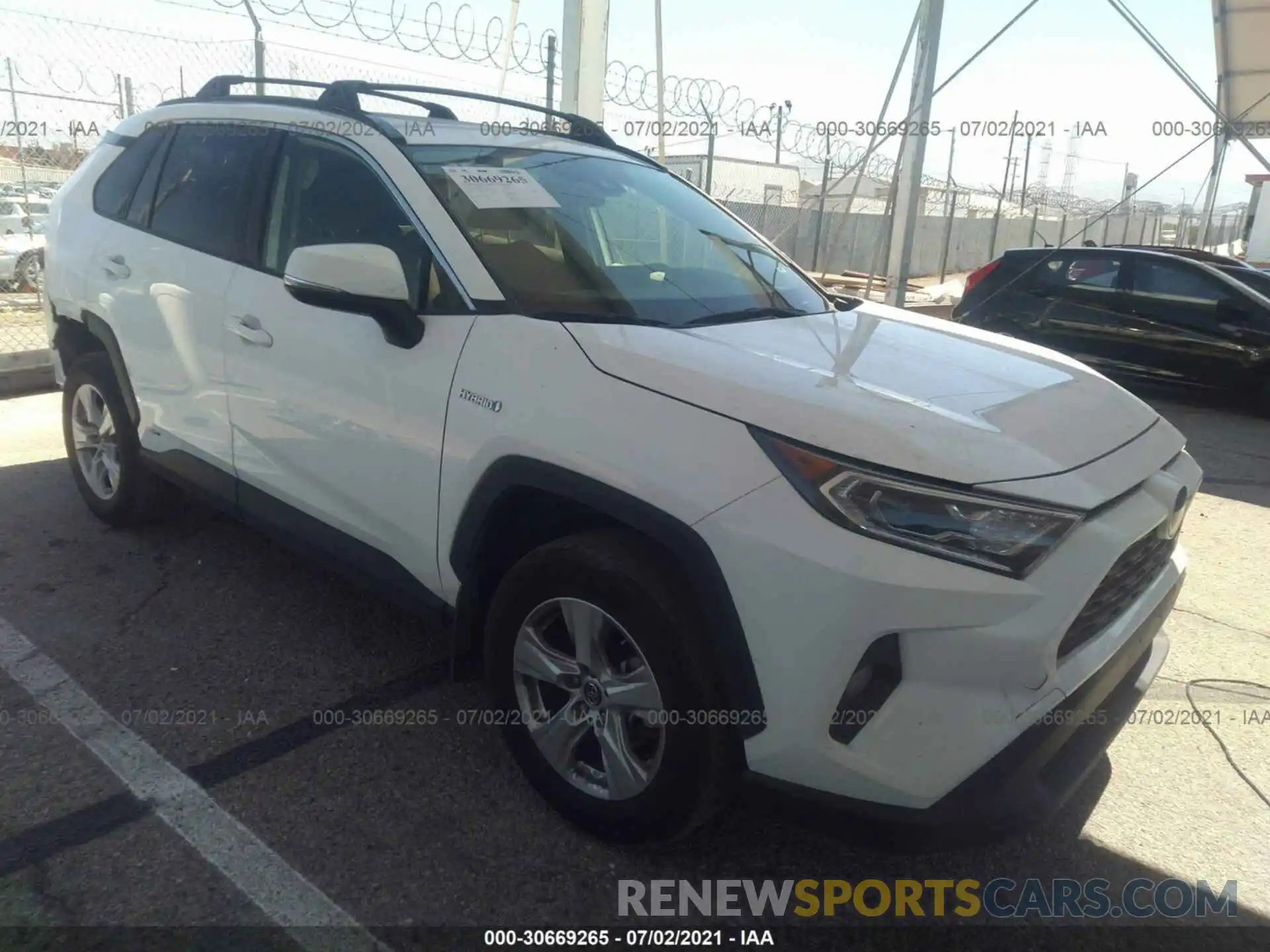 1 Фотография поврежденного автомобиля JTMRWRFV3KD019330 TOYOTA RAV4 2019