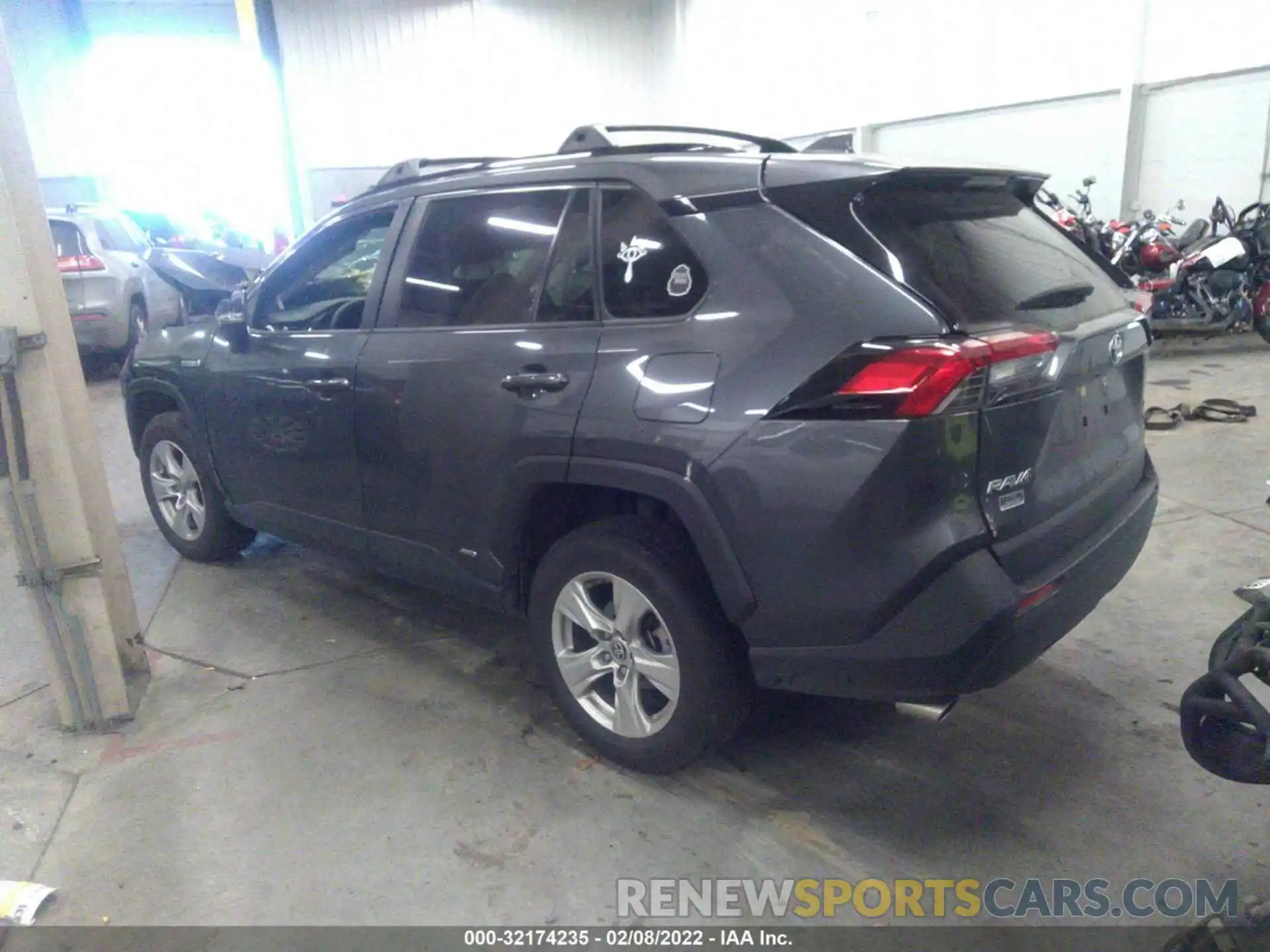 3 Фотография поврежденного автомобиля JTMRWRFV3KD036659 TOYOTA RAV4 2019