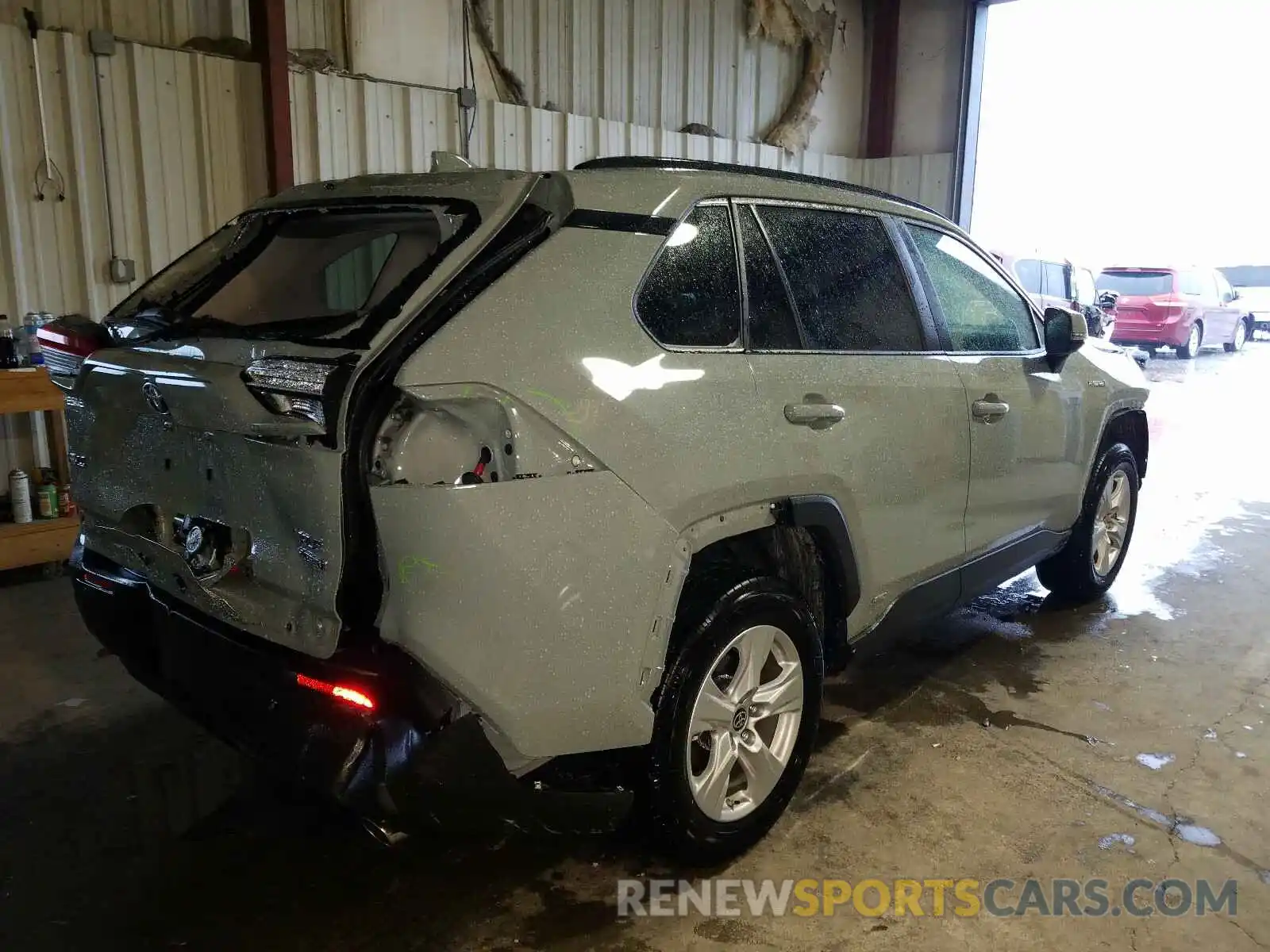 4 Photograph of a damaged car JTMRWRFV3KD043451 TOYOTA RAV4 2019