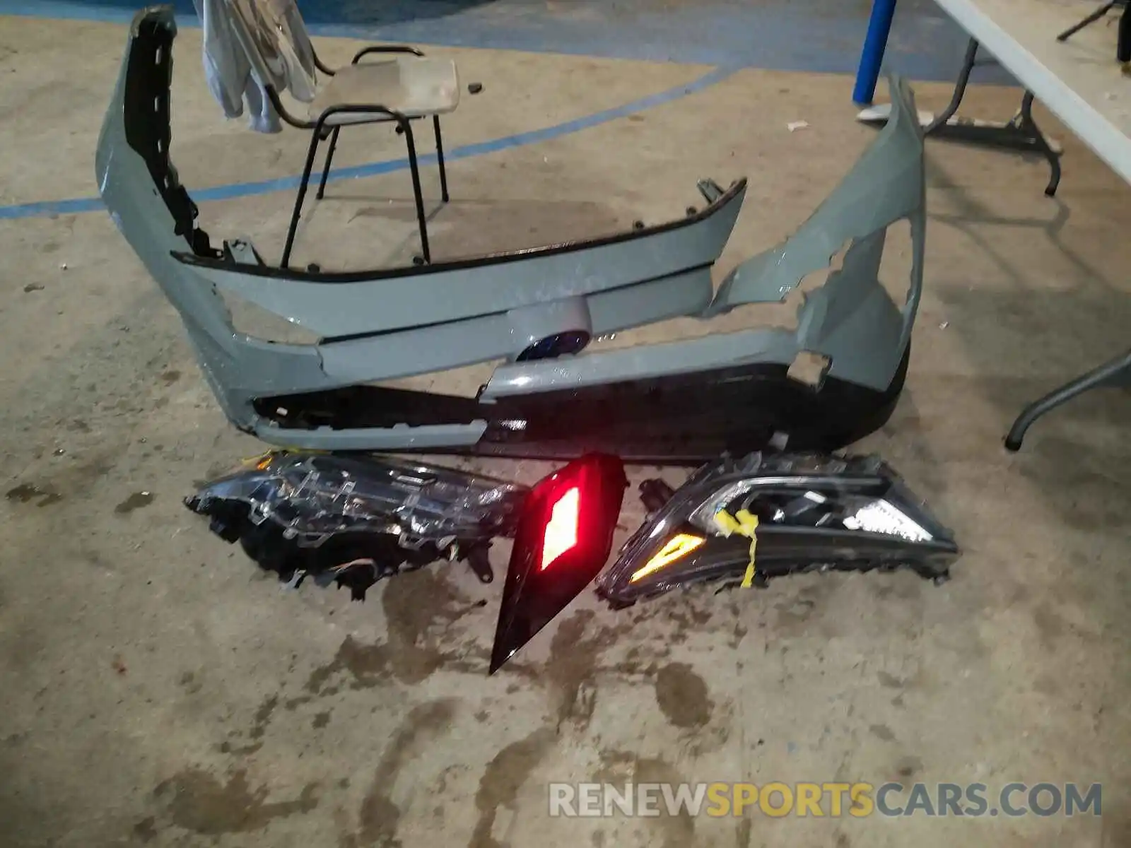9 Фотография поврежденного автомобиля JTMRWRFV3KD043451 TOYOTA RAV4 2019