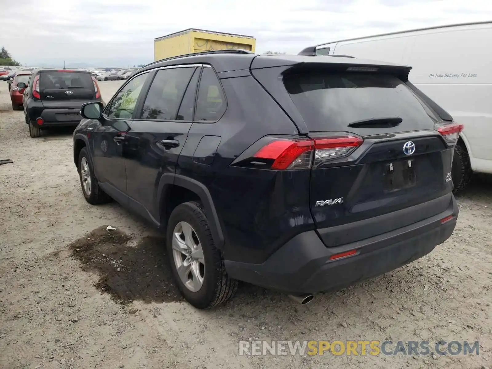 3 Фотография поврежденного автомобиля JTMRWRFV3KD519617 TOYOTA RAV4 2019