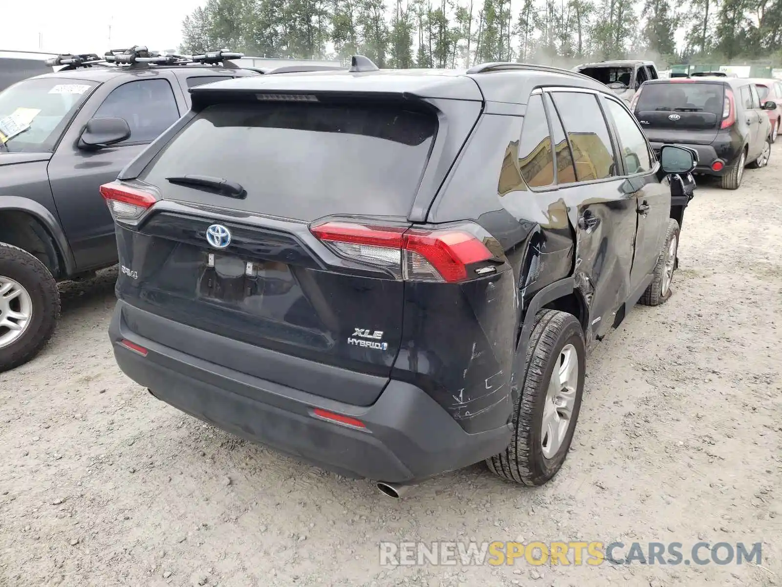 4 Photograph of a damaged car JTMRWRFV3KD519617 TOYOTA RAV4 2019