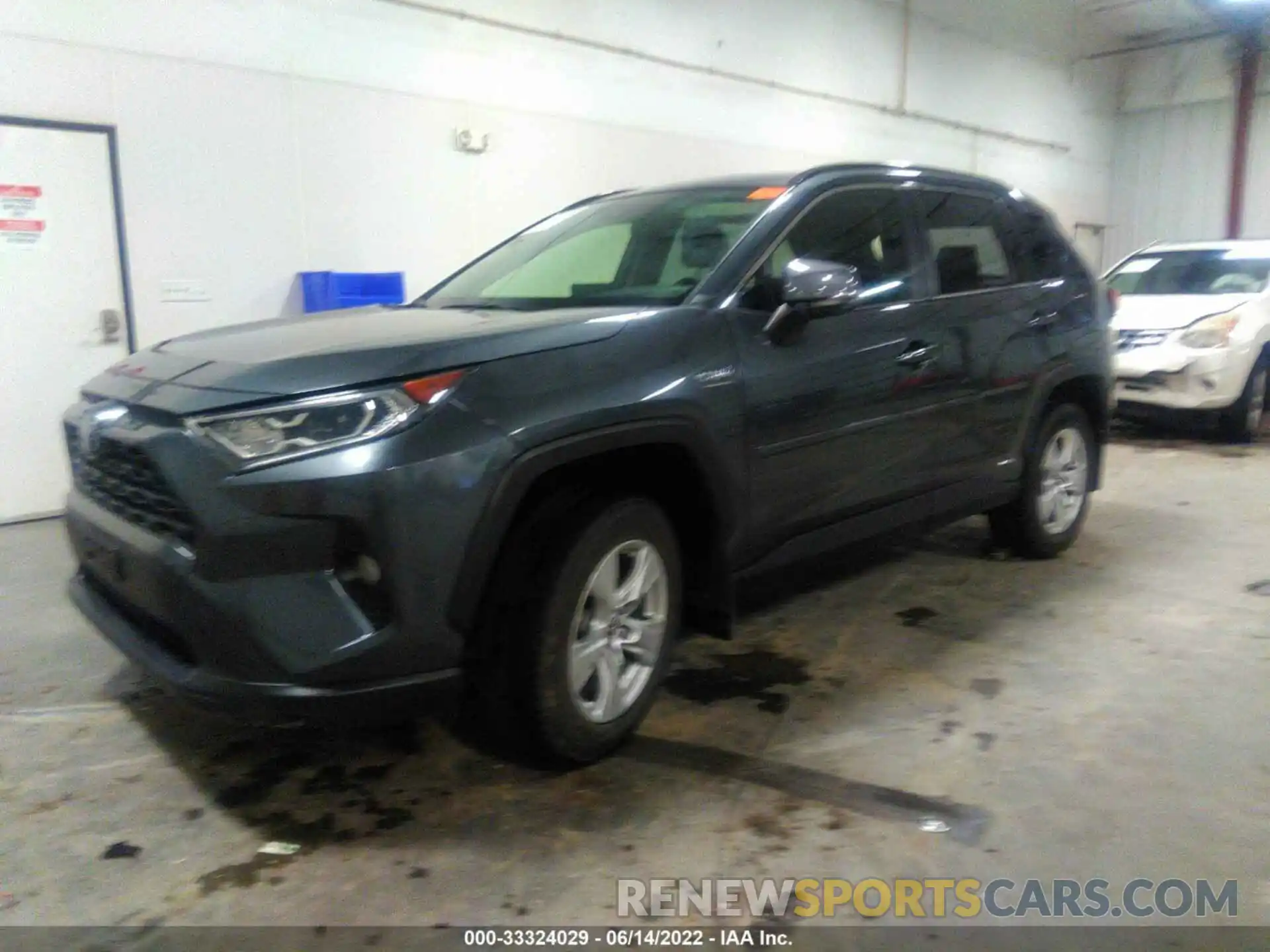 2 Photograph of a damaged car JTMRWRFV4KD004223 TOYOTA RAV4 2019