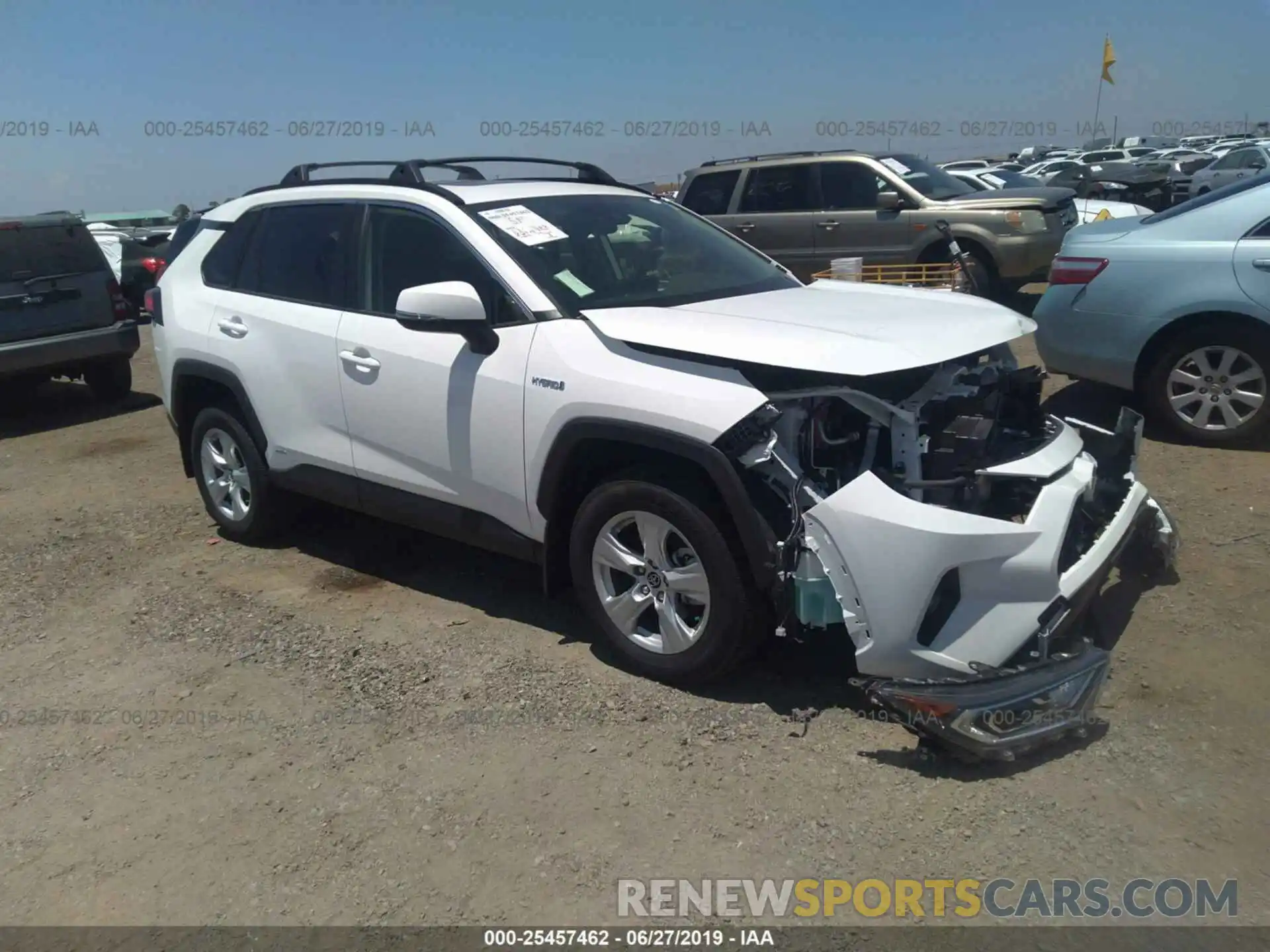 1 Photograph of a damaged car JTMRWRFV4KD007493 TOYOTA RAV4 2019