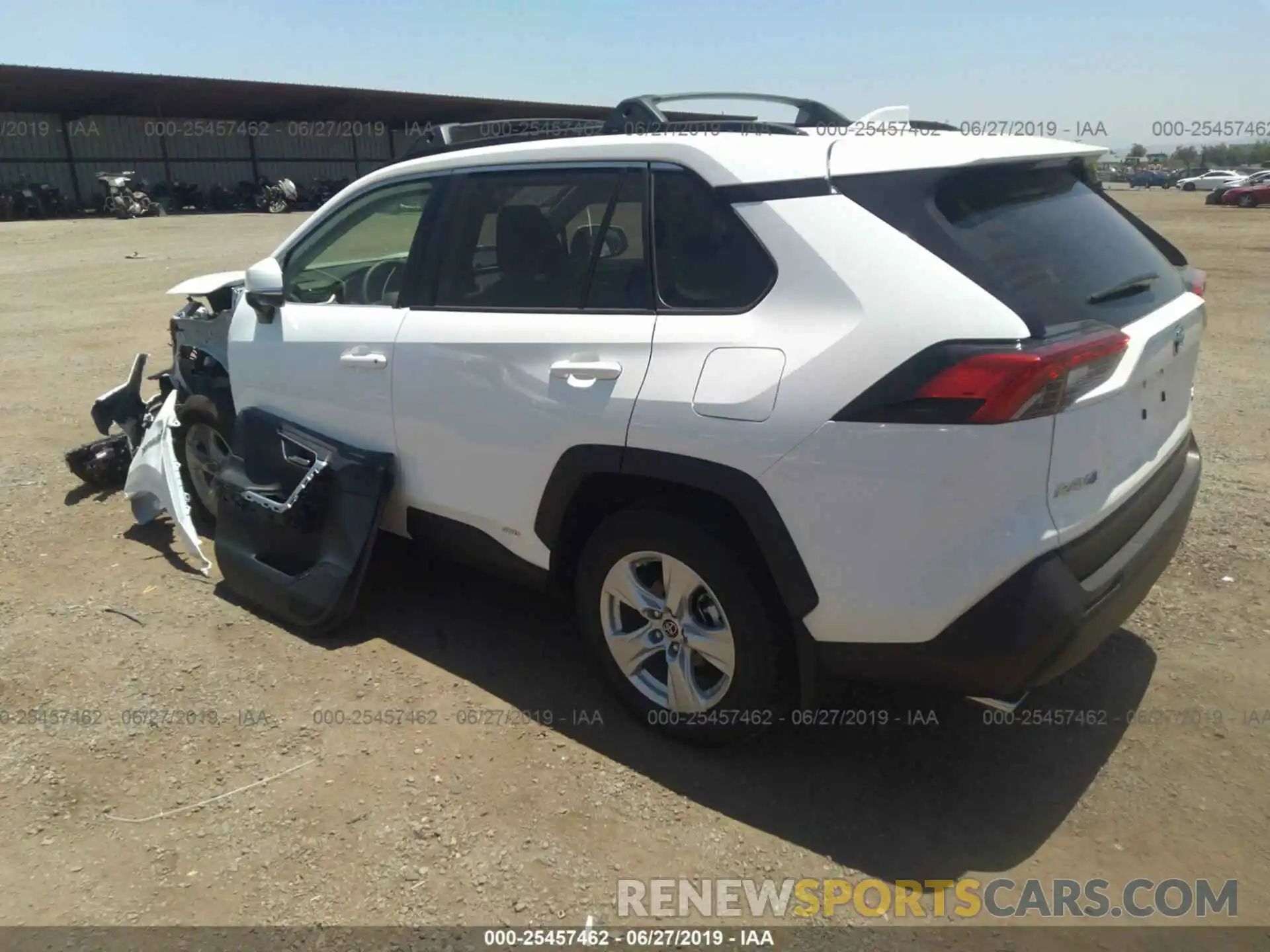 3 Photograph of a damaged car JTMRWRFV4KD007493 TOYOTA RAV4 2019