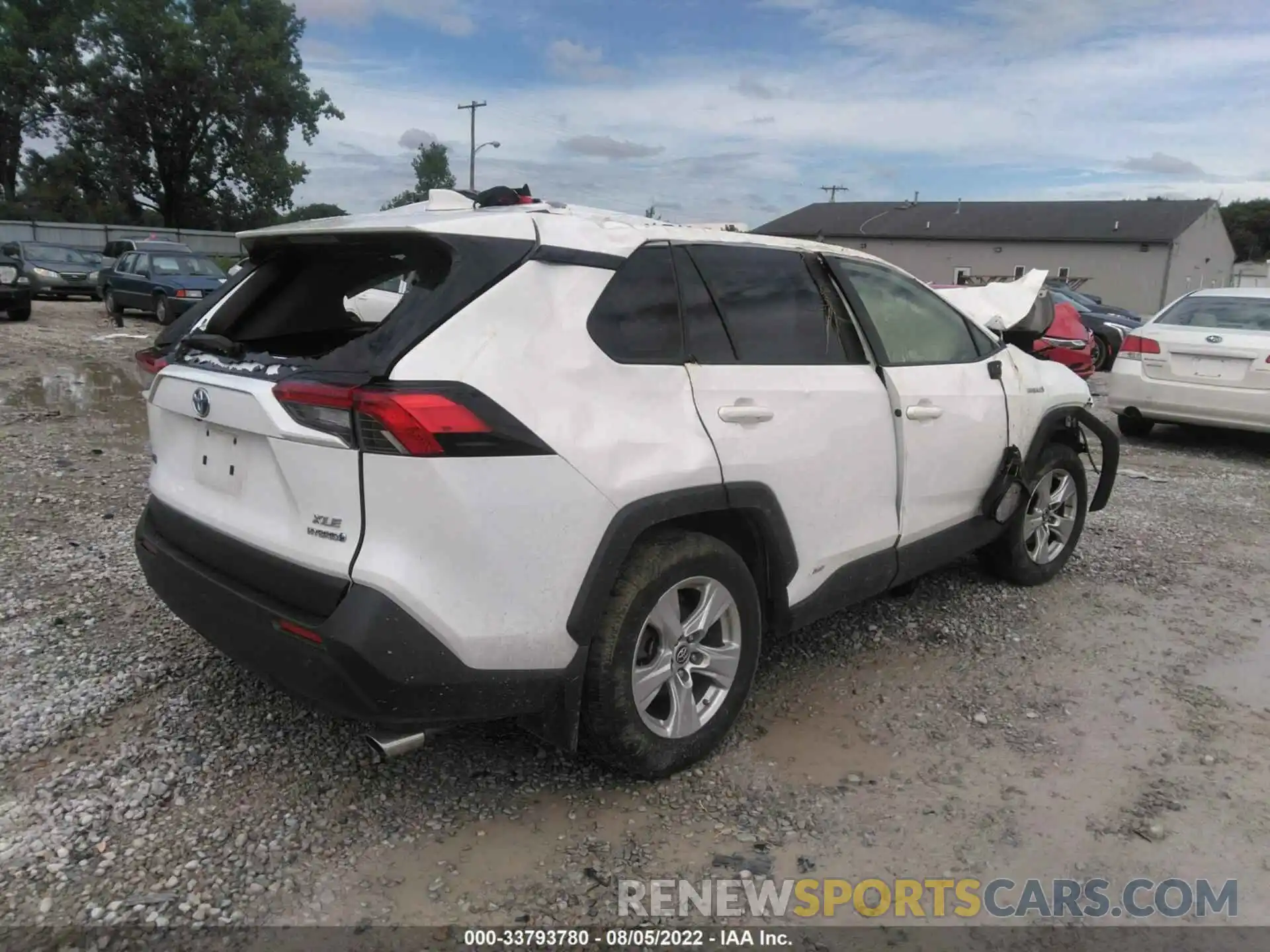 4 Photograph of a damaged car JTMRWRFV4KD010183 TOYOTA RAV4 2019