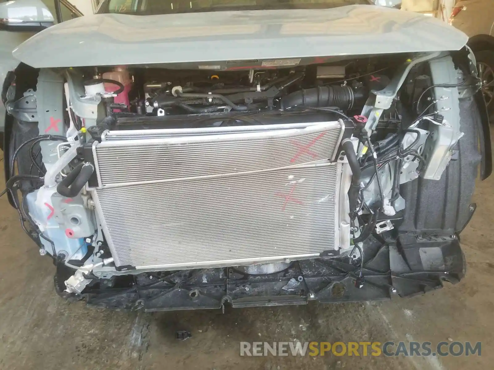 9 Photograph of a damaged car JTMRWRFV4KD011656 TOYOTA RAV4 2019