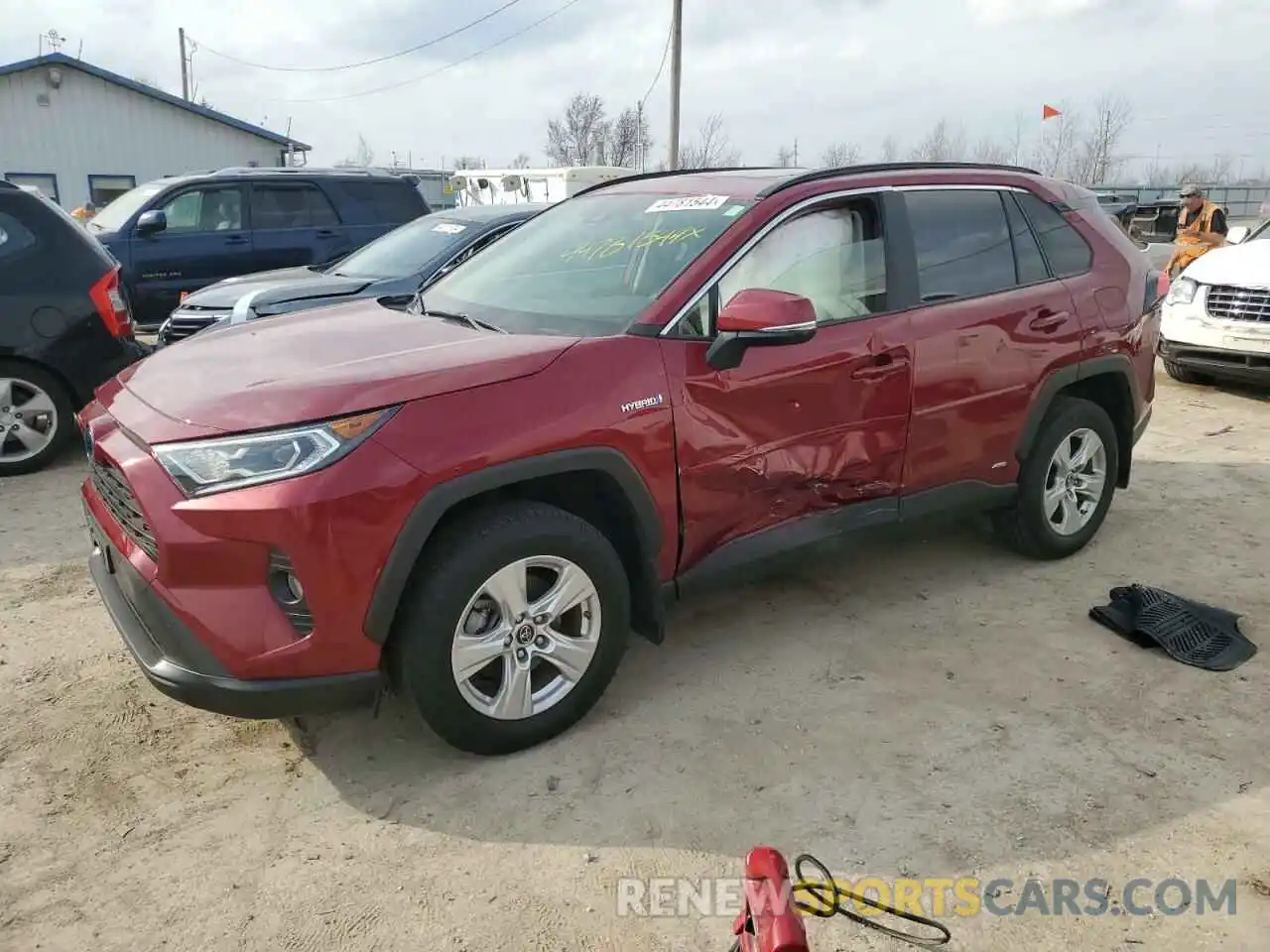 1 Photograph of a damaged car JTMRWRFV4KD018302 TOYOTA RAV4 2019