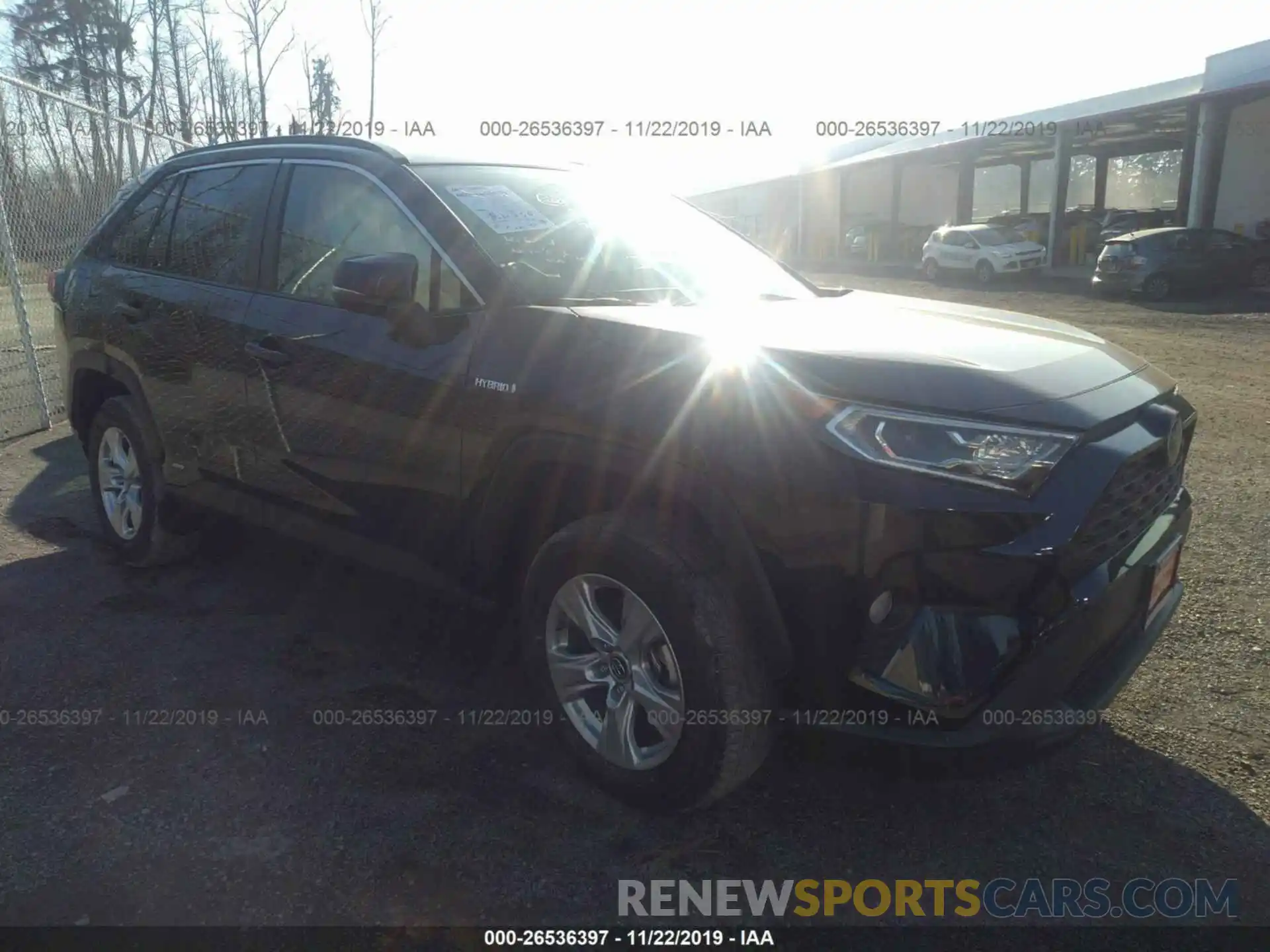 1 Photograph of a damaged car JTMRWRFV4KD022222 TOYOTA RAV4 2019