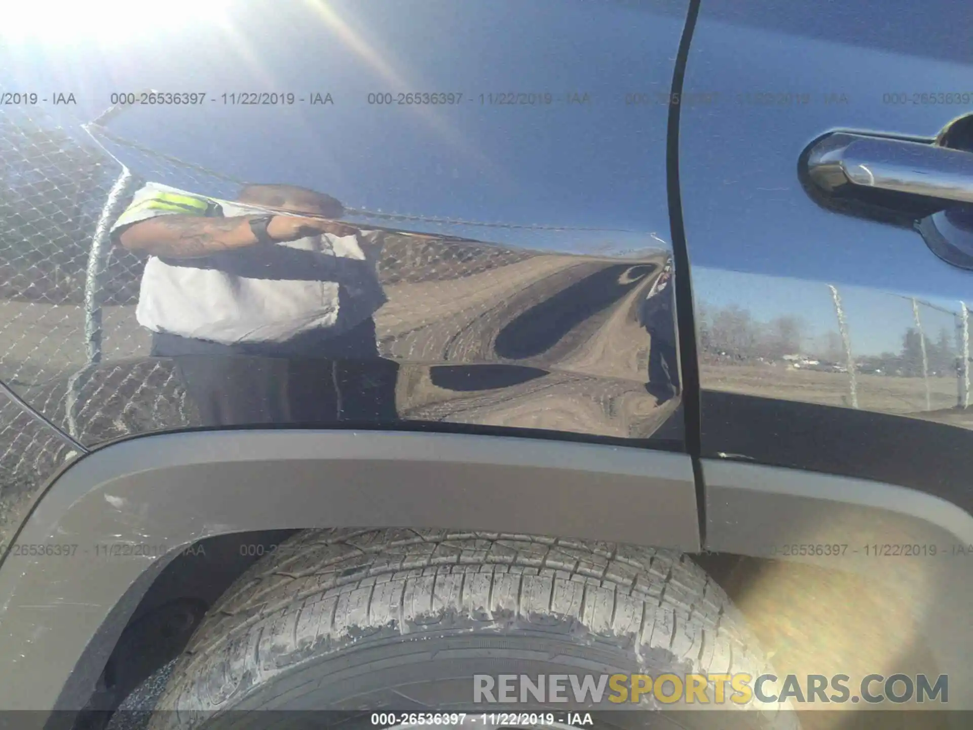 6 Photograph of a damaged car JTMRWRFV4KD022222 TOYOTA RAV4 2019