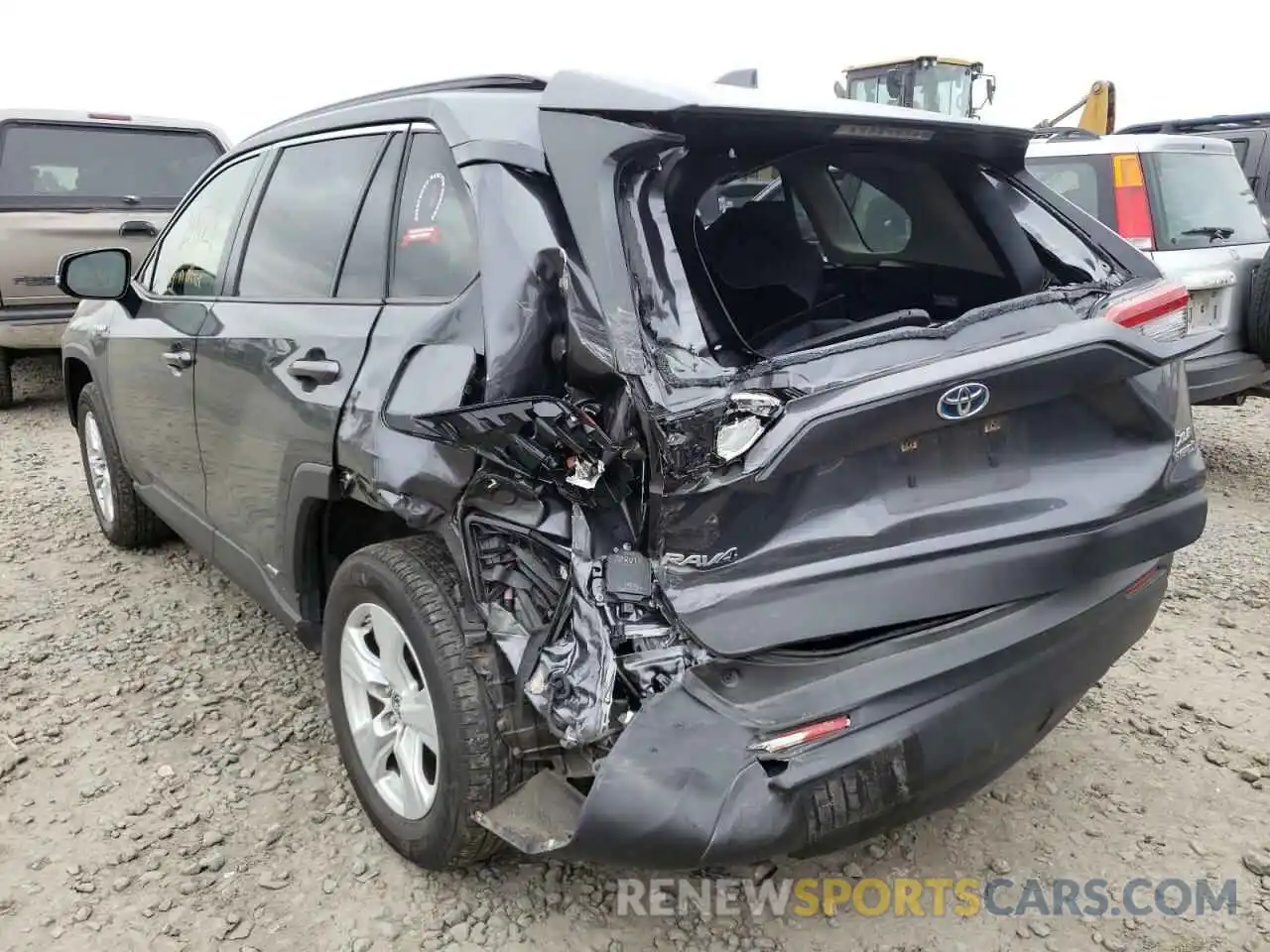 9 Photograph of a damaged car JTMRWRFV4KD022415 TOYOTA RAV4 2019