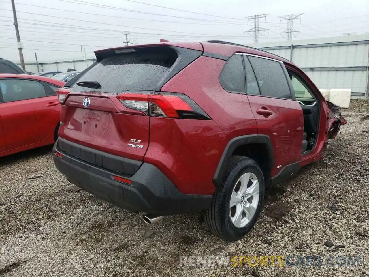 4 Photograph of a damaged car JTMRWRFV4KD024651 TOYOTA RAV4 2019