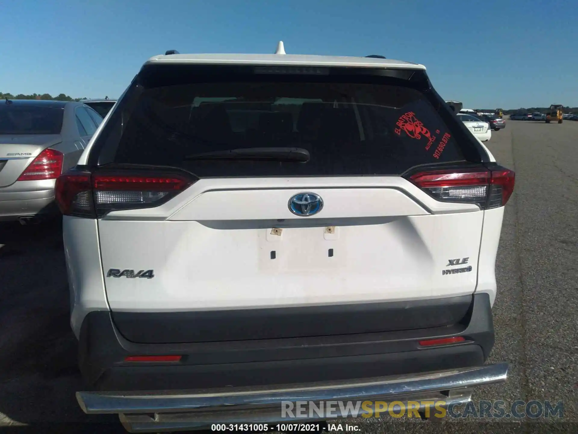 6 Photograph of a damaged car JTMRWRFV4KD027470 TOYOTA RAV4 2019