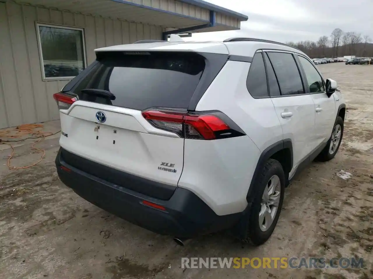 4 Photograph of a damaged car JTMRWRFV4KD029963 TOYOTA RAV4 2019