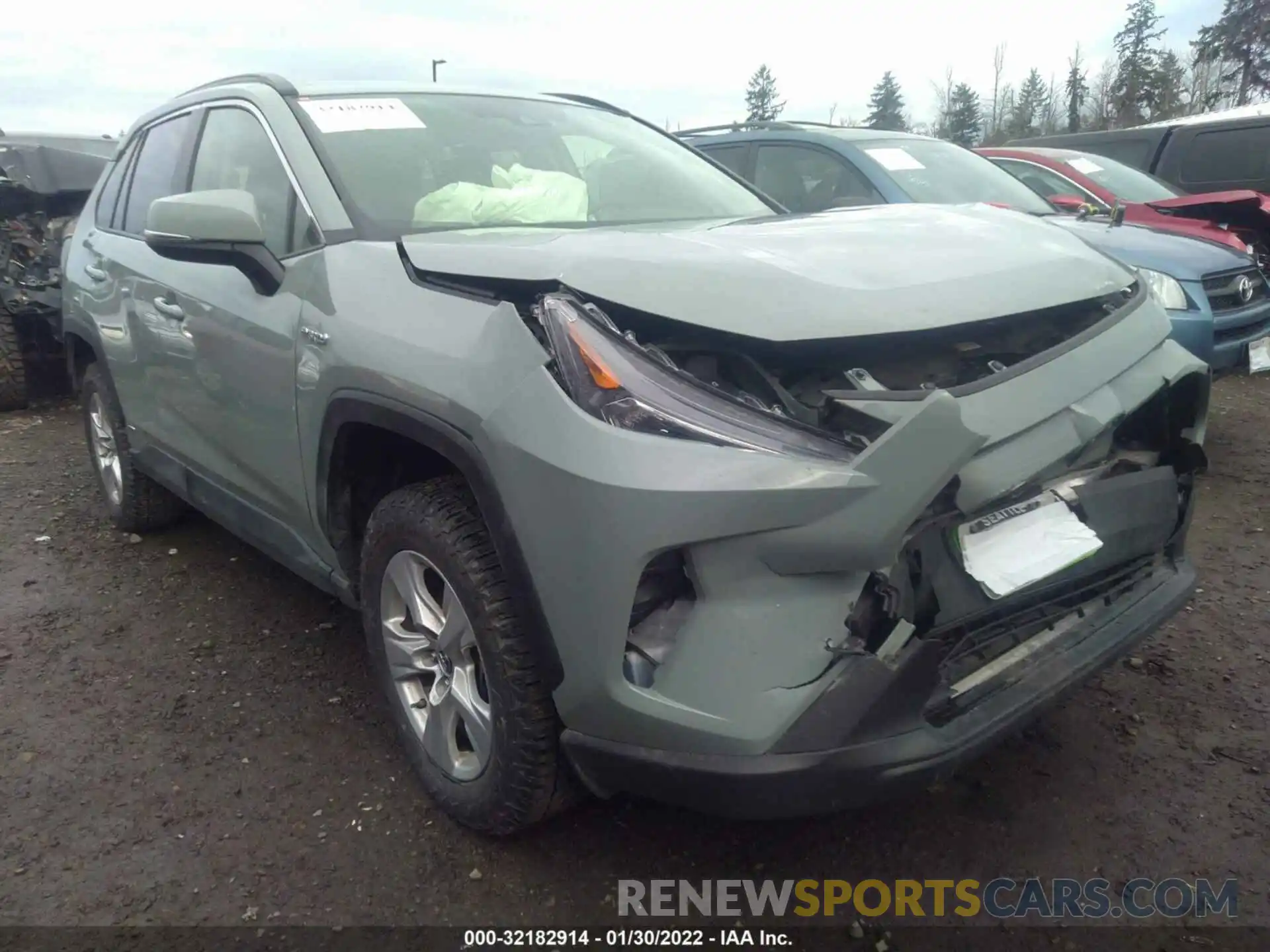 1 Фотография поврежденного автомобиля JTMRWRFV4KD032281 TOYOTA RAV4 2019