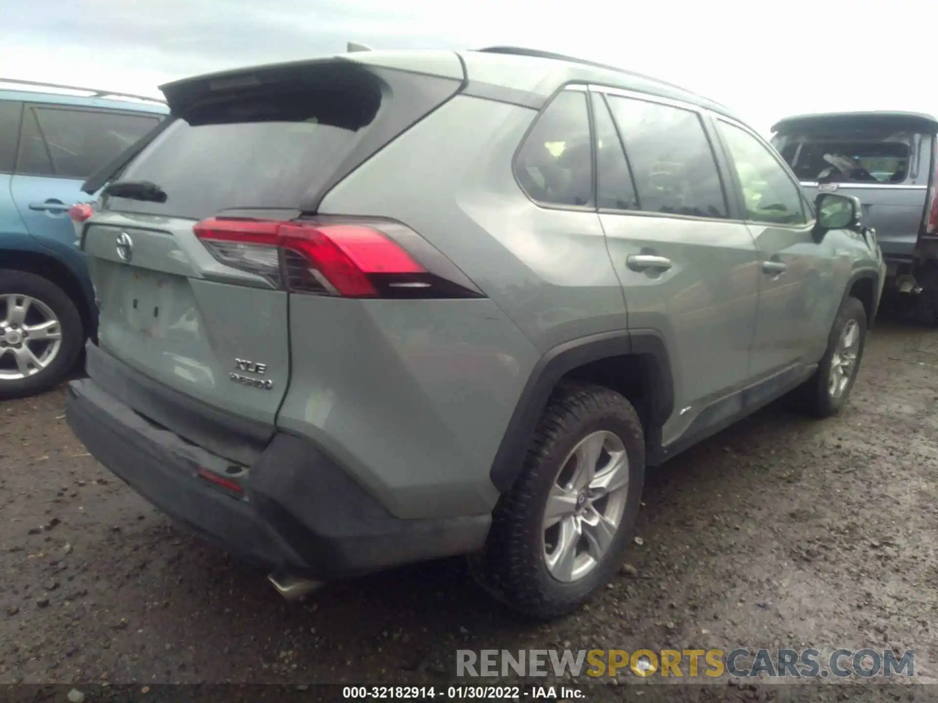 4 Фотография поврежденного автомобиля JTMRWRFV4KD032281 TOYOTA RAV4 2019