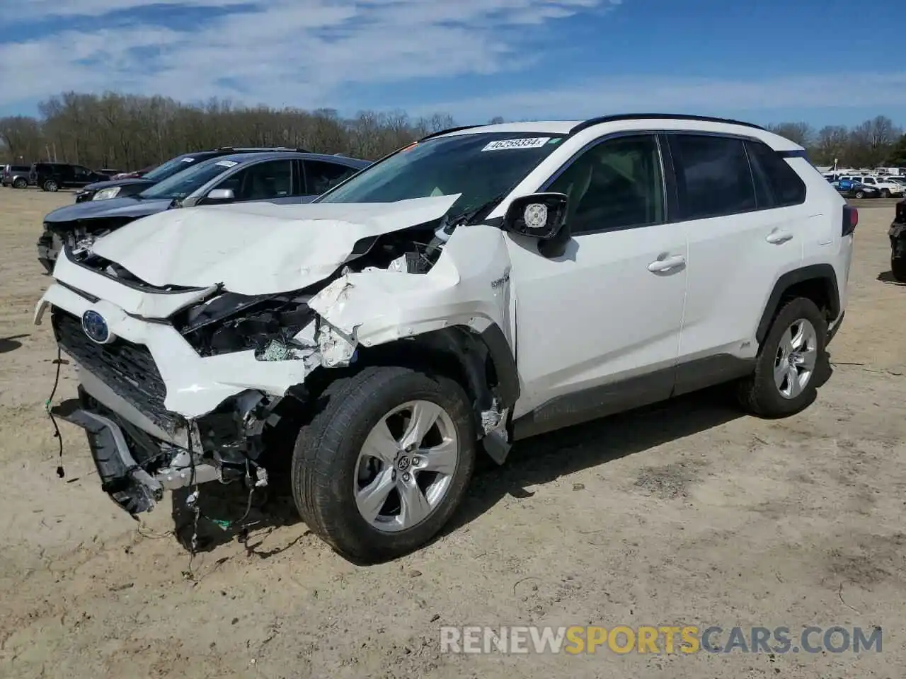 1 Photograph of a damaged car JTMRWRFV4KD043152 TOYOTA RAV4 2019