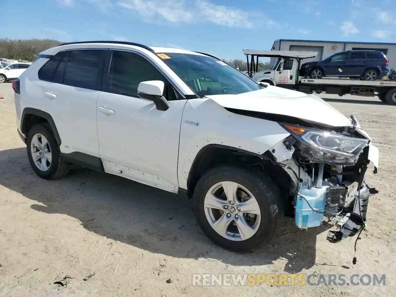 4 Photograph of a damaged car JTMRWRFV4KD043152 TOYOTA RAV4 2019