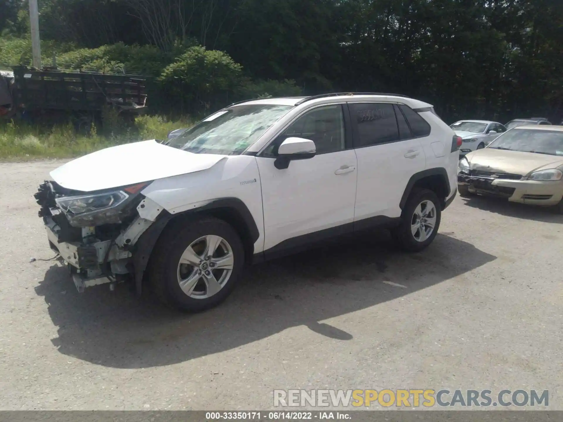 2 Photograph of a damaged car JTMRWRFV4KD510148 TOYOTA RAV4 2019