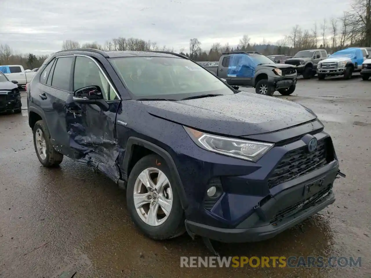 1 Photograph of a damaged car JTMRWRFV5KD018857 TOYOTA RAV4 2019