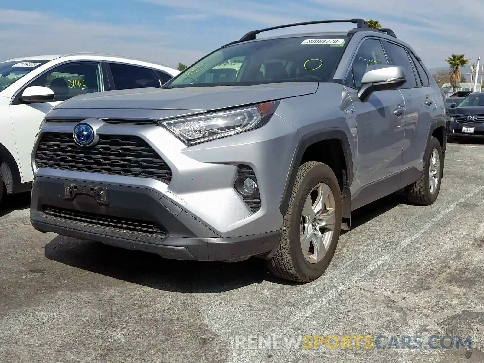 2 Фотография поврежденного автомобиля JTMRWRFV5KD500213 TOYOTA RAV4 2019