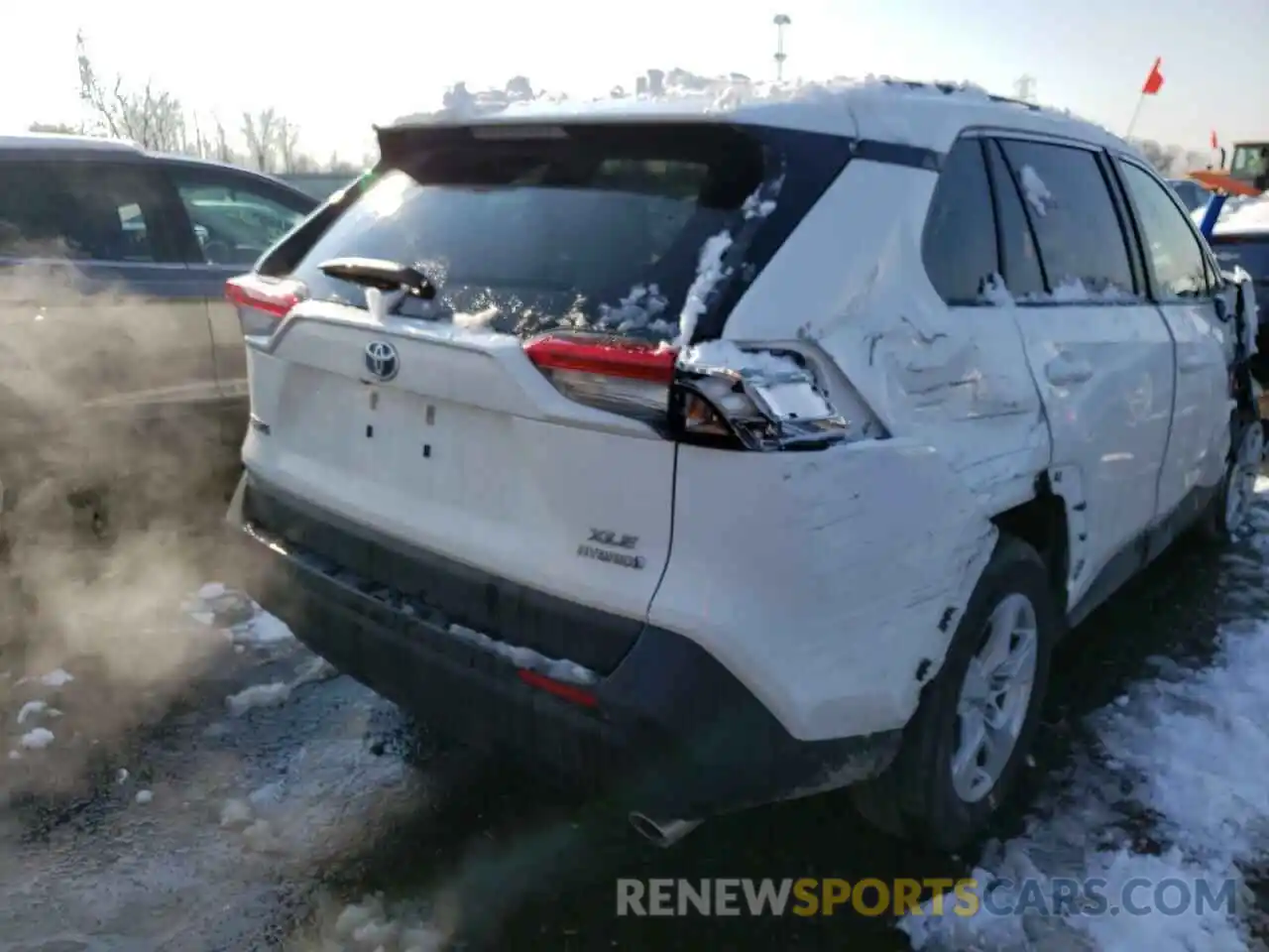 4 Photograph of a damaged car JTMRWRFV5KD503516 TOYOTA RAV4 2019