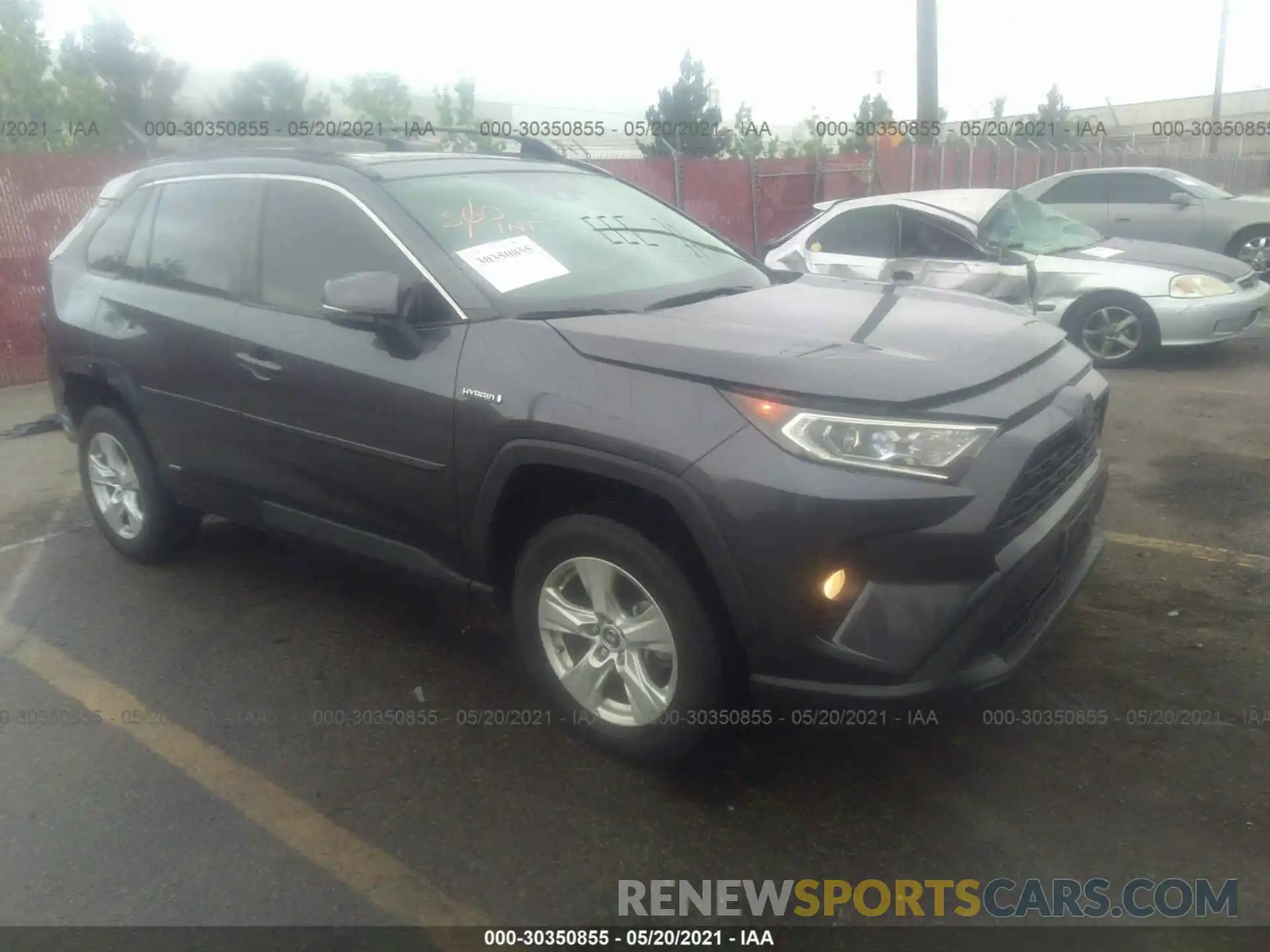 1 Photograph of a damaged car JTMRWRFV6KD017779 TOYOTA RAV4 2019