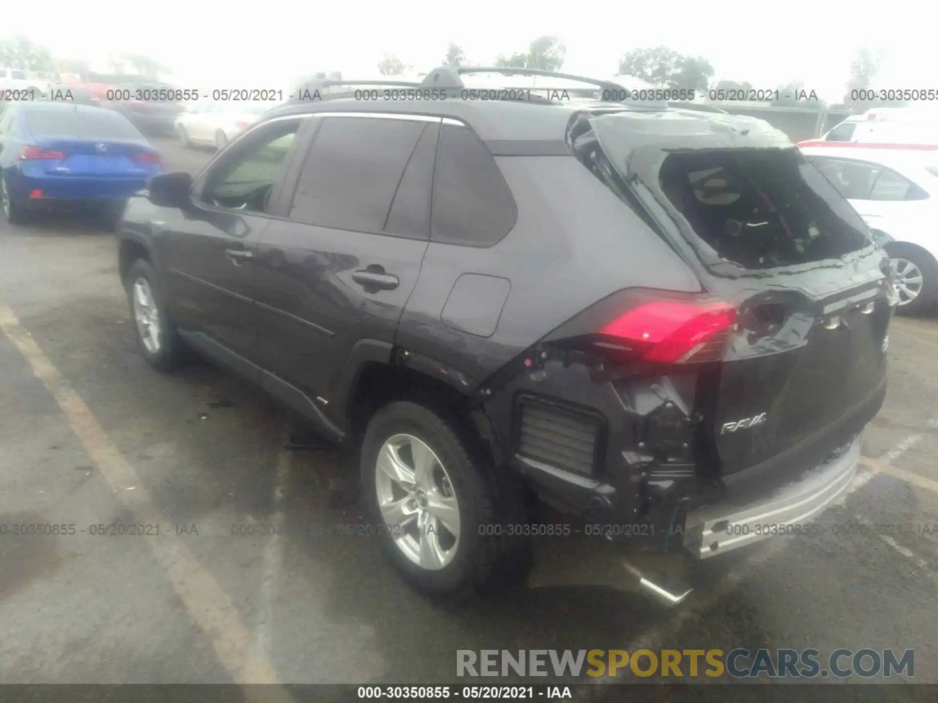 3 Photograph of a damaged car JTMRWRFV6KD017779 TOYOTA RAV4 2019