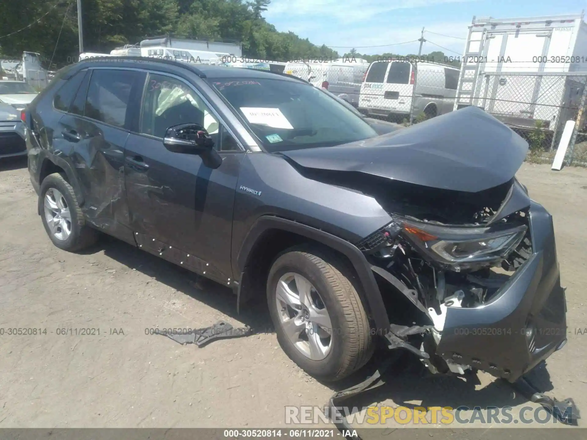 1 Photograph of a damaged car JTMRWRFV6KD508529 TOYOTA RAV4 2019