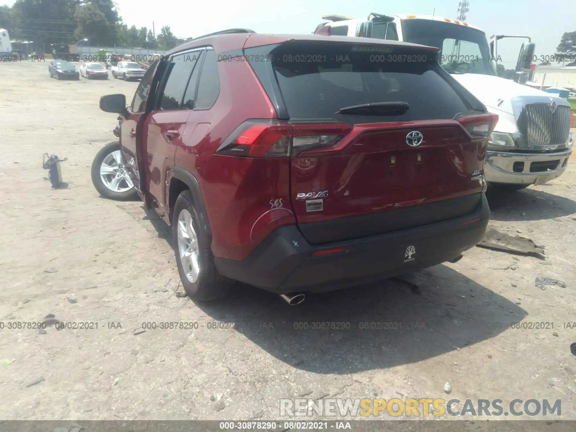 3 Photograph of a damaged car JTMRWRFV6KD513875 TOYOTA RAV4 2019