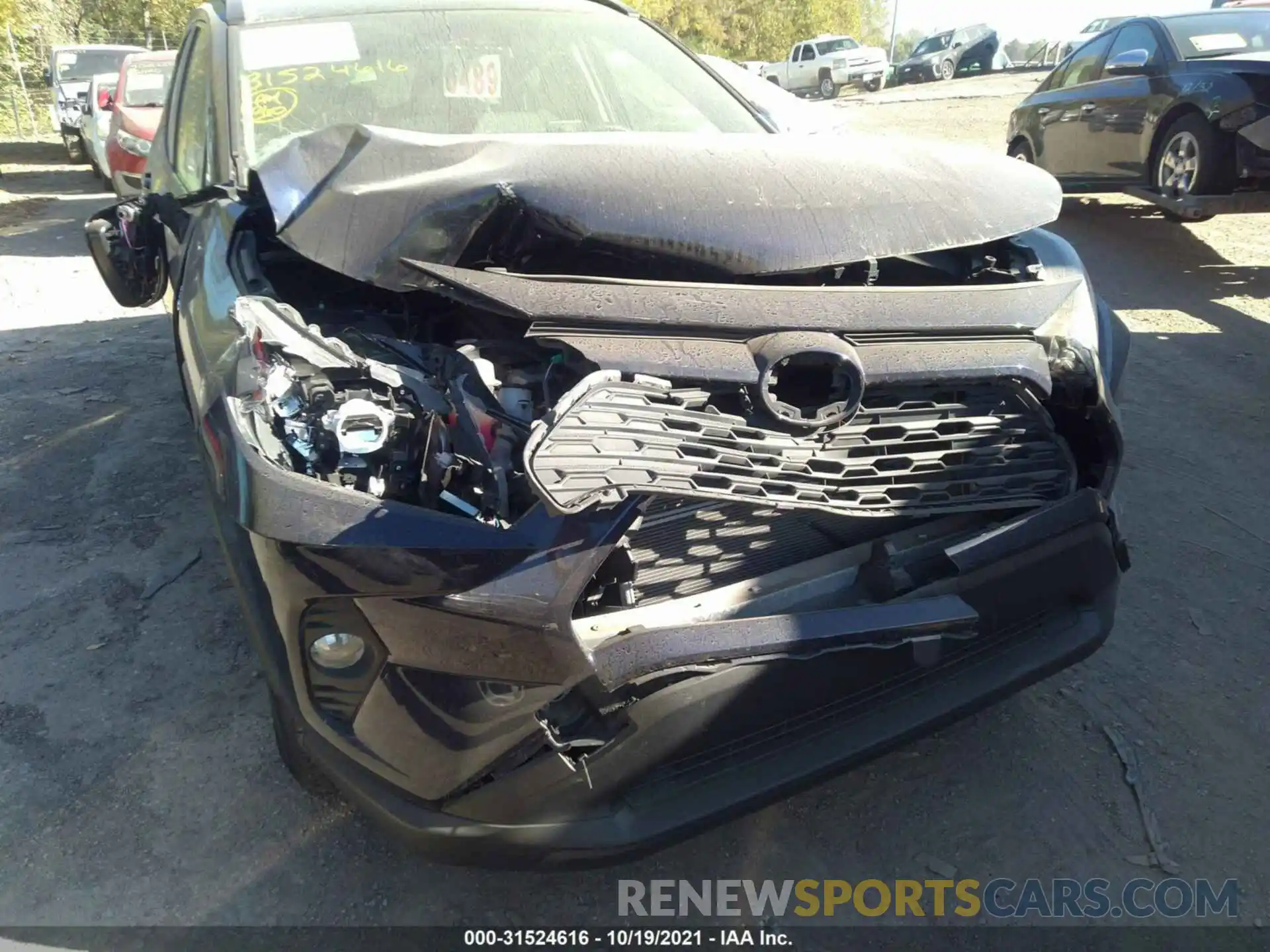 6 Photograph of a damaged car JTMRWRFV7KD016821 TOYOTA RAV4 2019