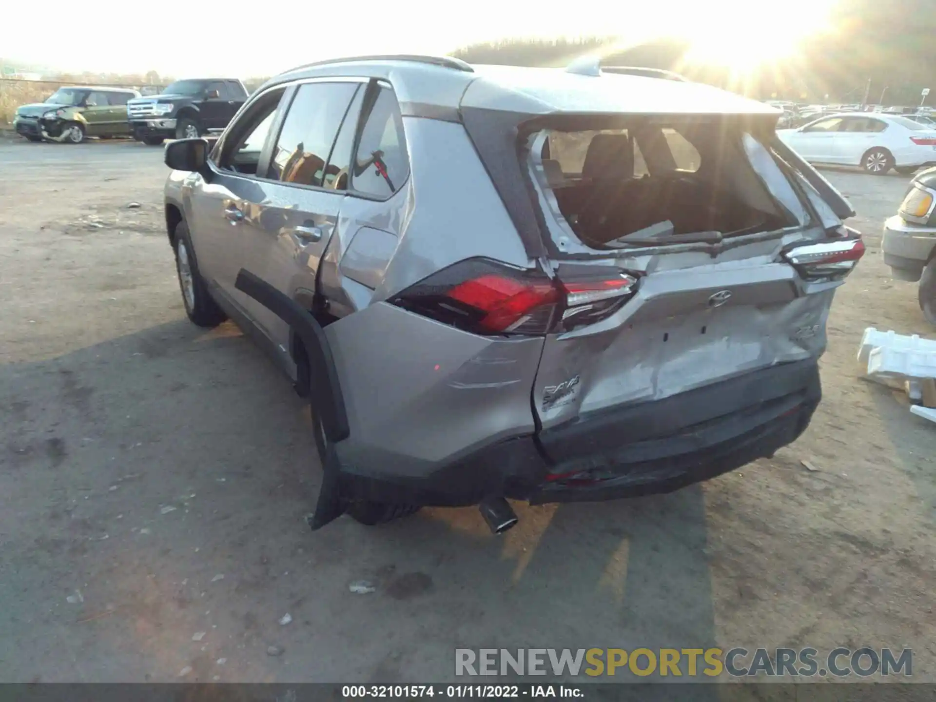 3 Photograph of a damaged car JTMRWRFV7KD022375 TOYOTA RAV4 2019