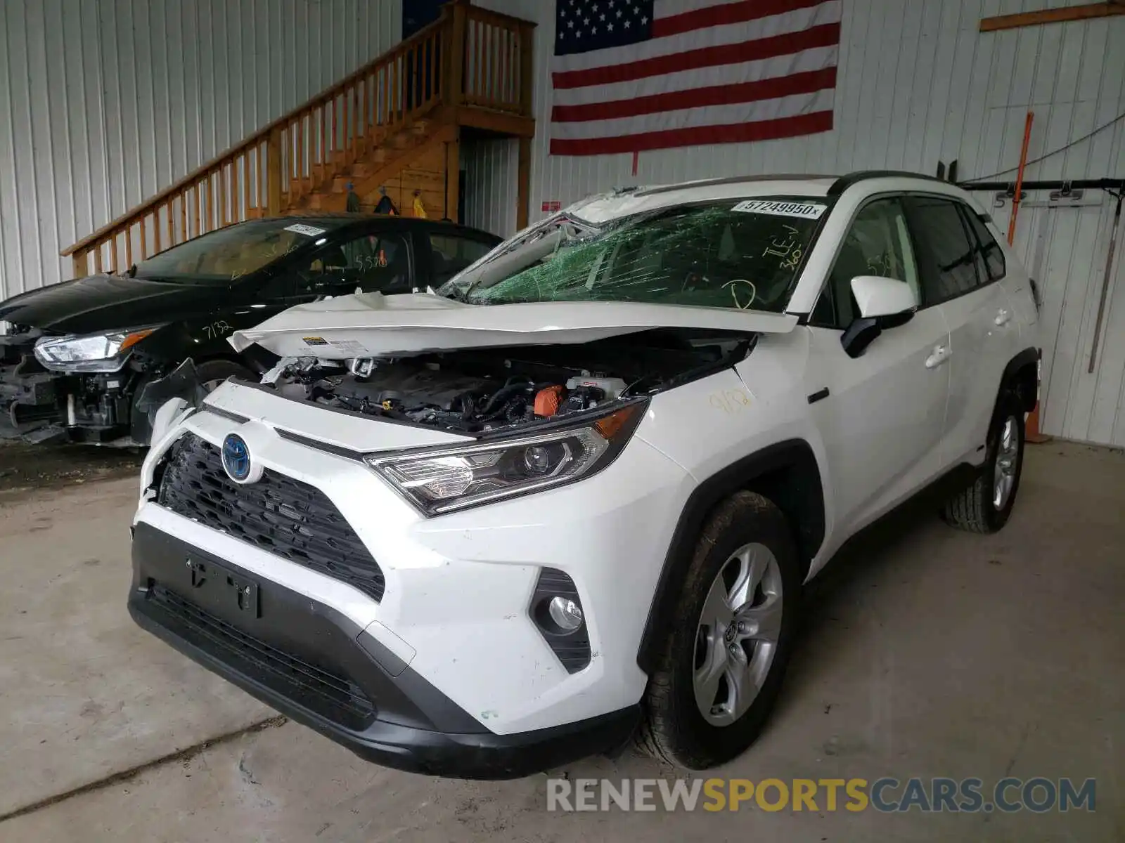 2 Photograph of a damaged car JTMRWRFV7KD025311 TOYOTA RAV4 2019