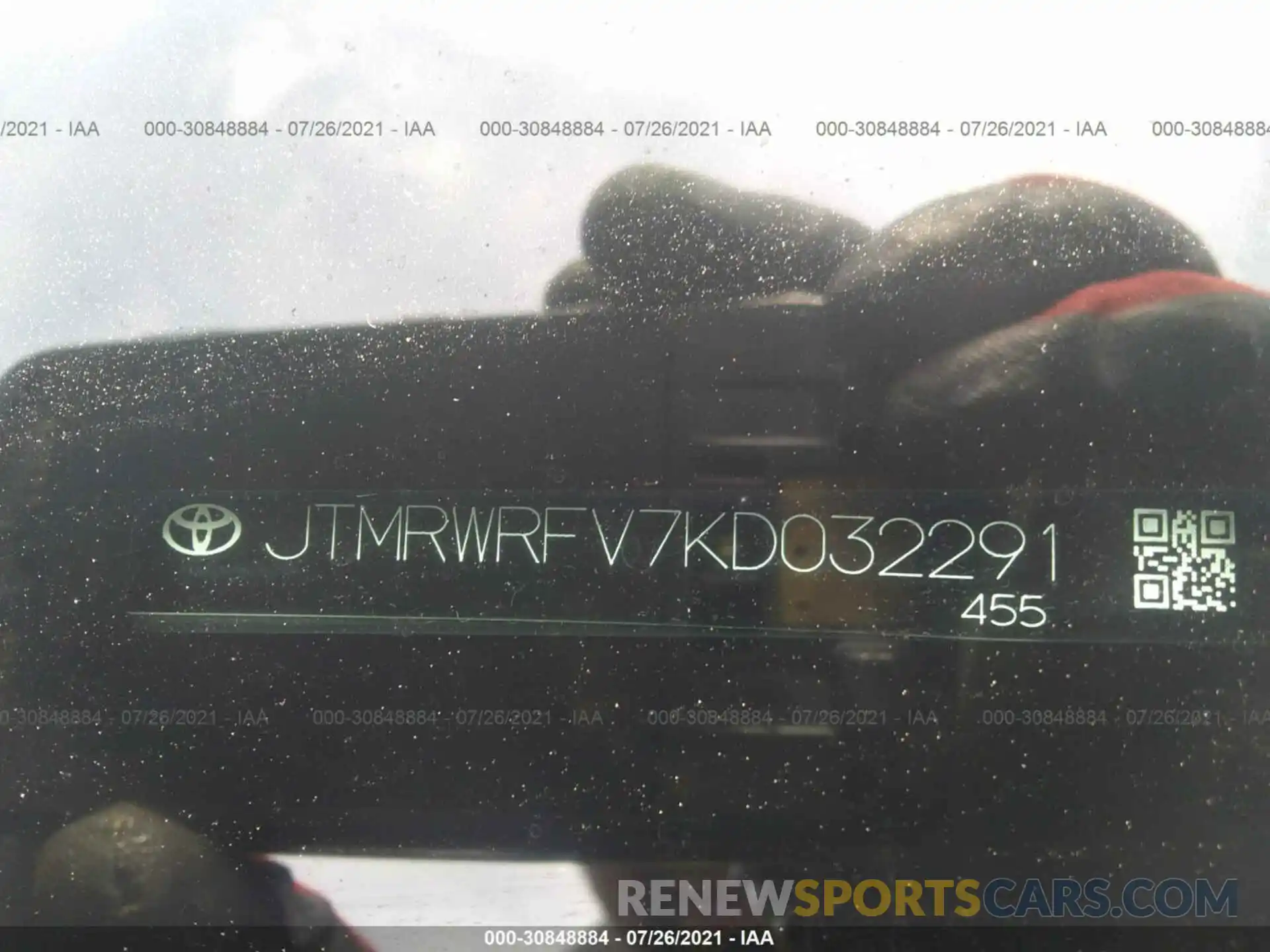 9 Photograph of a damaged car JTMRWRFV7KD032291 TOYOTA RAV4 2019