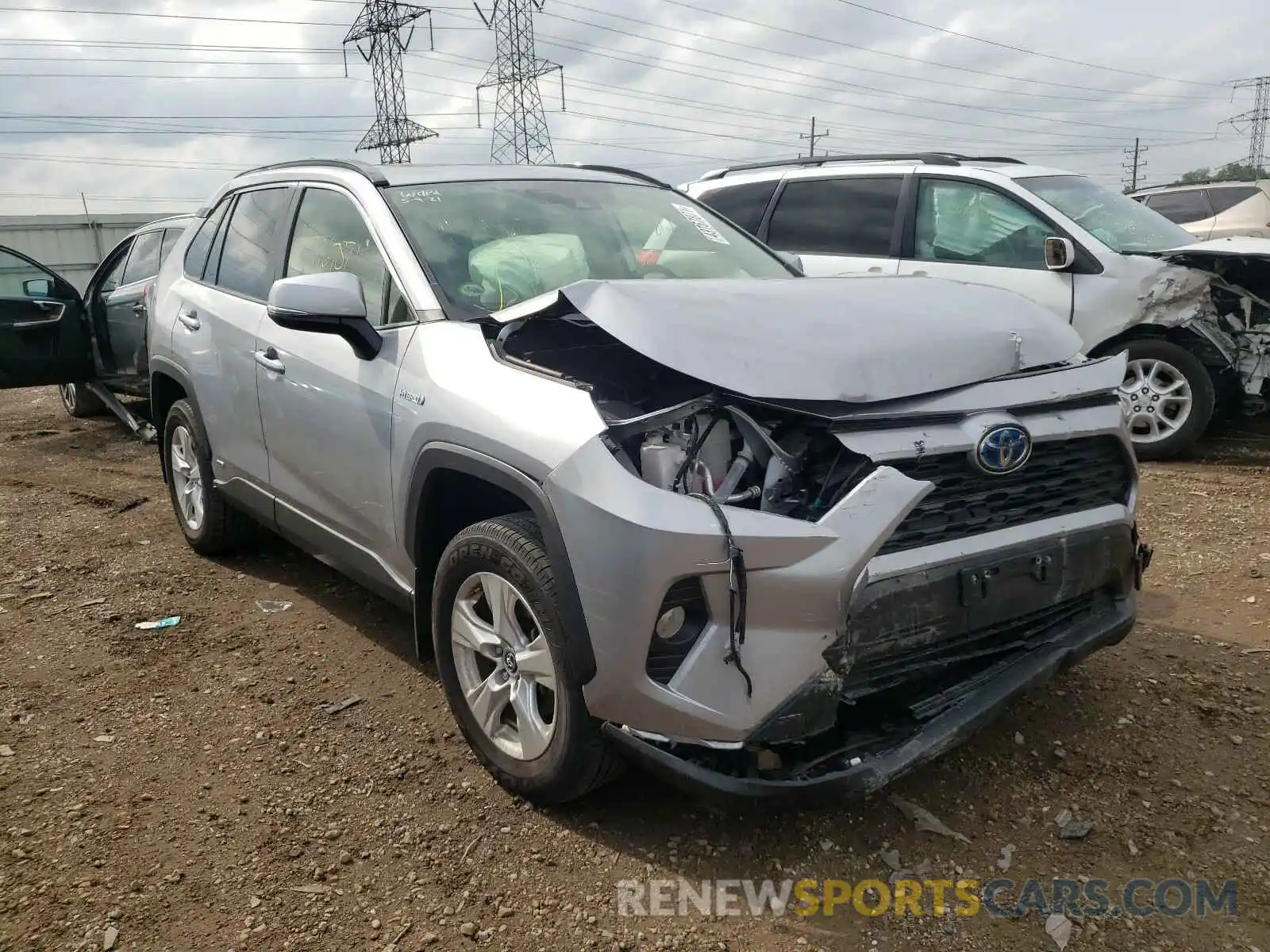 1 Photograph of a damaged car JTMRWRFV7KD033781 TOYOTA RAV4 2019