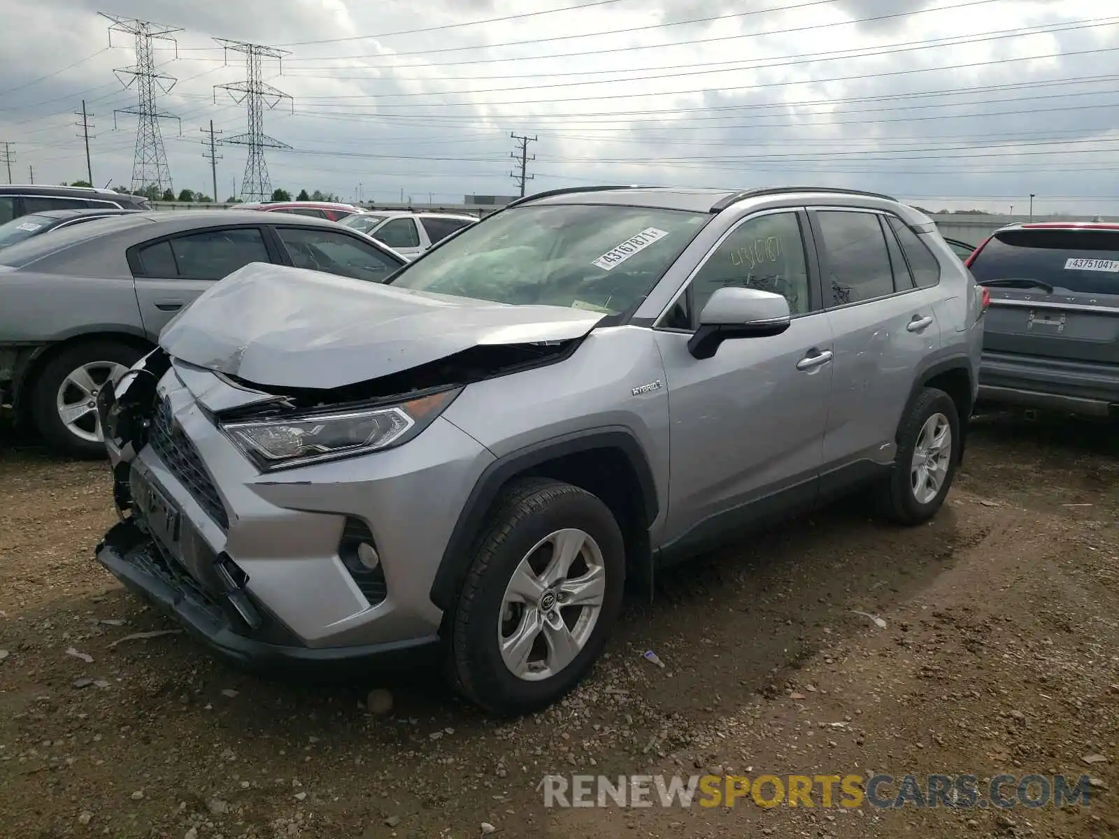 2 Photograph of a damaged car JTMRWRFV7KD033781 TOYOTA RAV4 2019