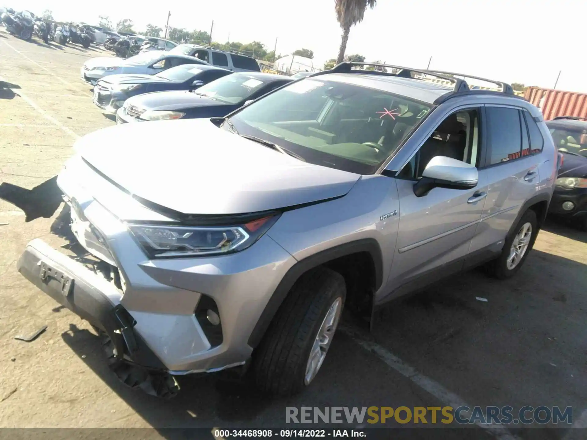 2 Photograph of a damaged car JTMRWRFV7KD037927 TOYOTA RAV4 2019