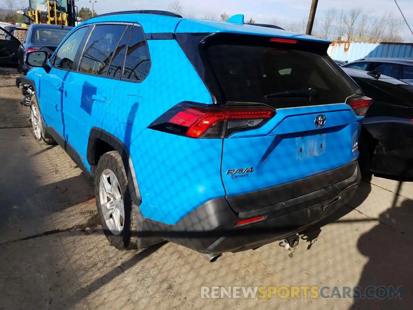 3 Photograph of a damaged car JTMRWRFV8KD009991 TOYOTA RAV4 2019