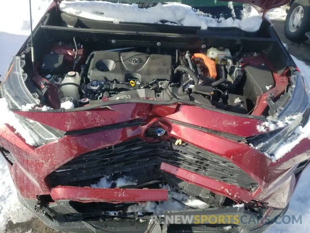 7 Photograph of a damaged car JTMRWRFV8KD011658 TOYOTA RAV4 2019