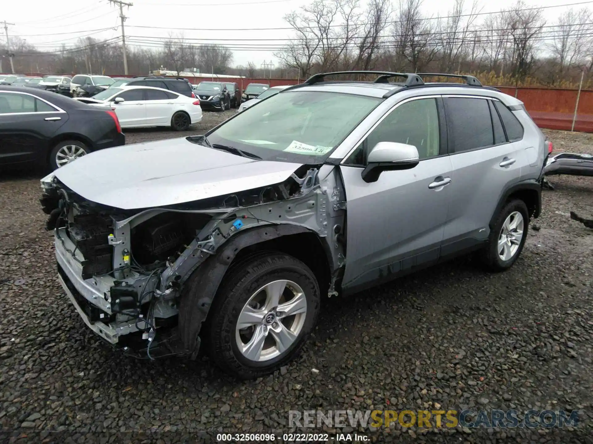 2 Photograph of a damaged car JTMRWRFV8KD011692 TOYOTA RAV4 2019