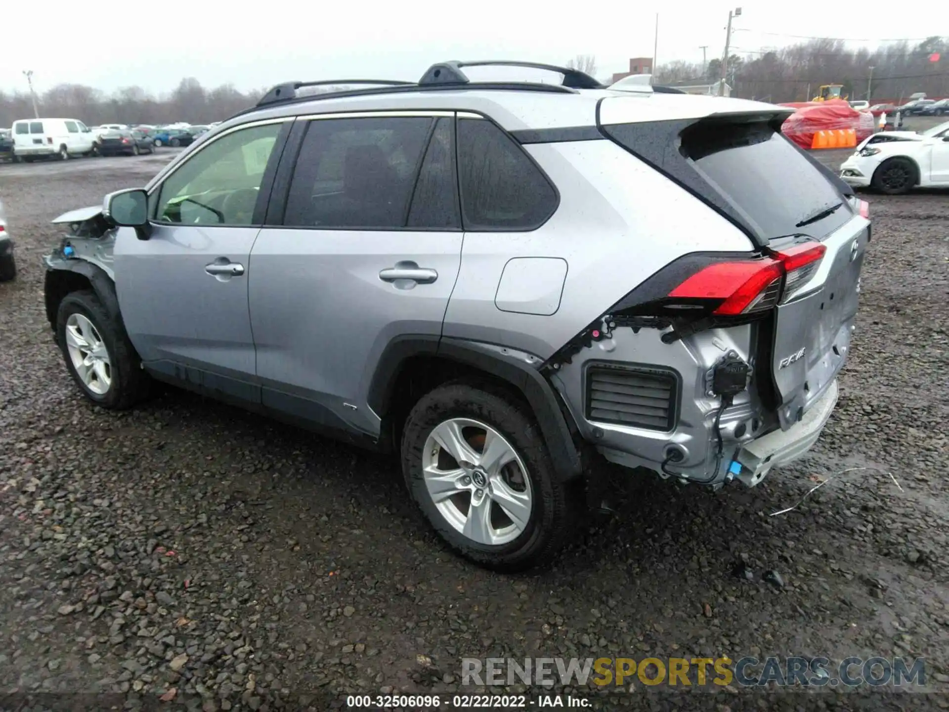 3 Фотография поврежденного автомобиля JTMRWRFV8KD011692 TOYOTA RAV4 2019